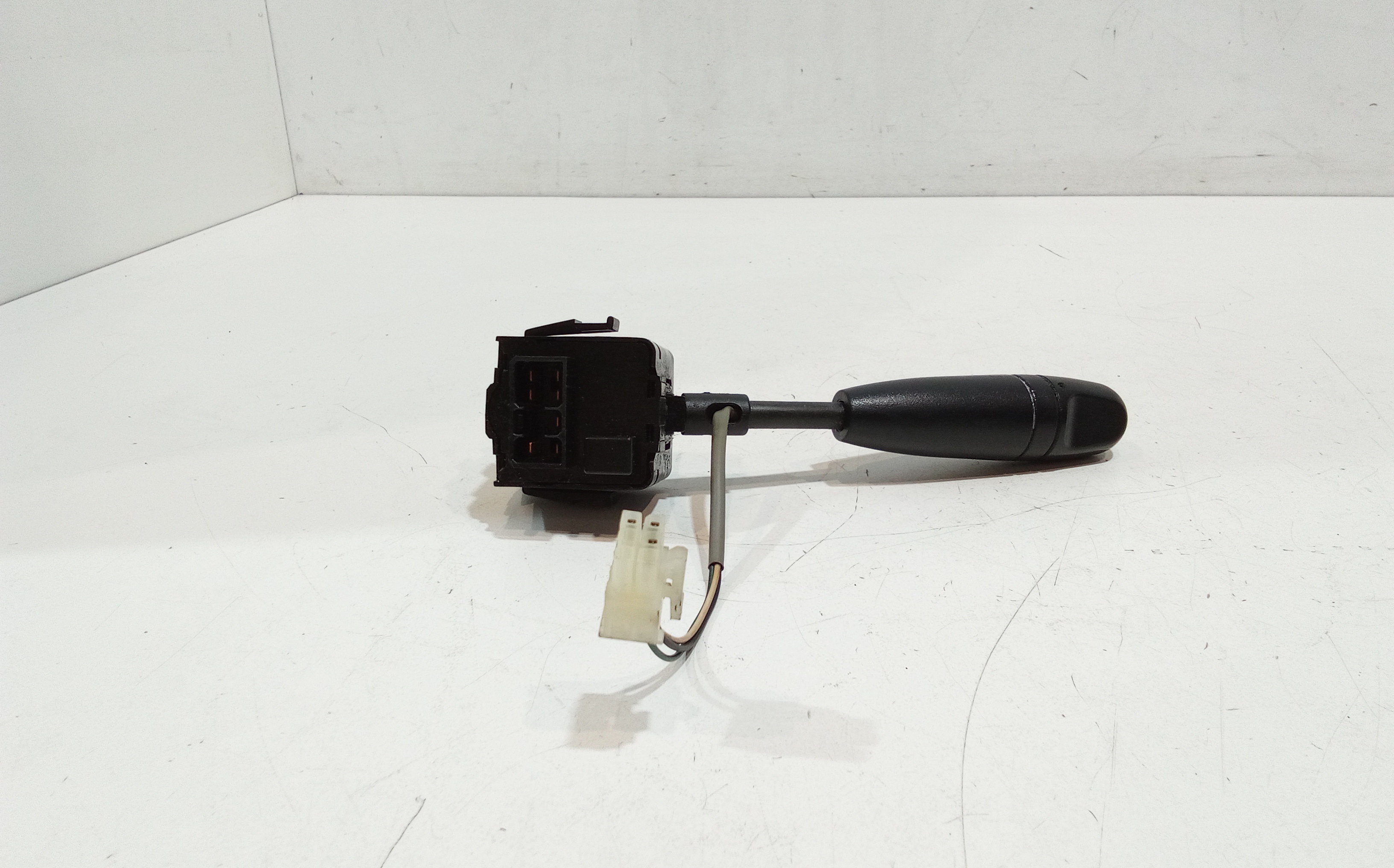 Devioluci sinistro per Chevrolet Kalos 2 Serie (2005 - 2008)