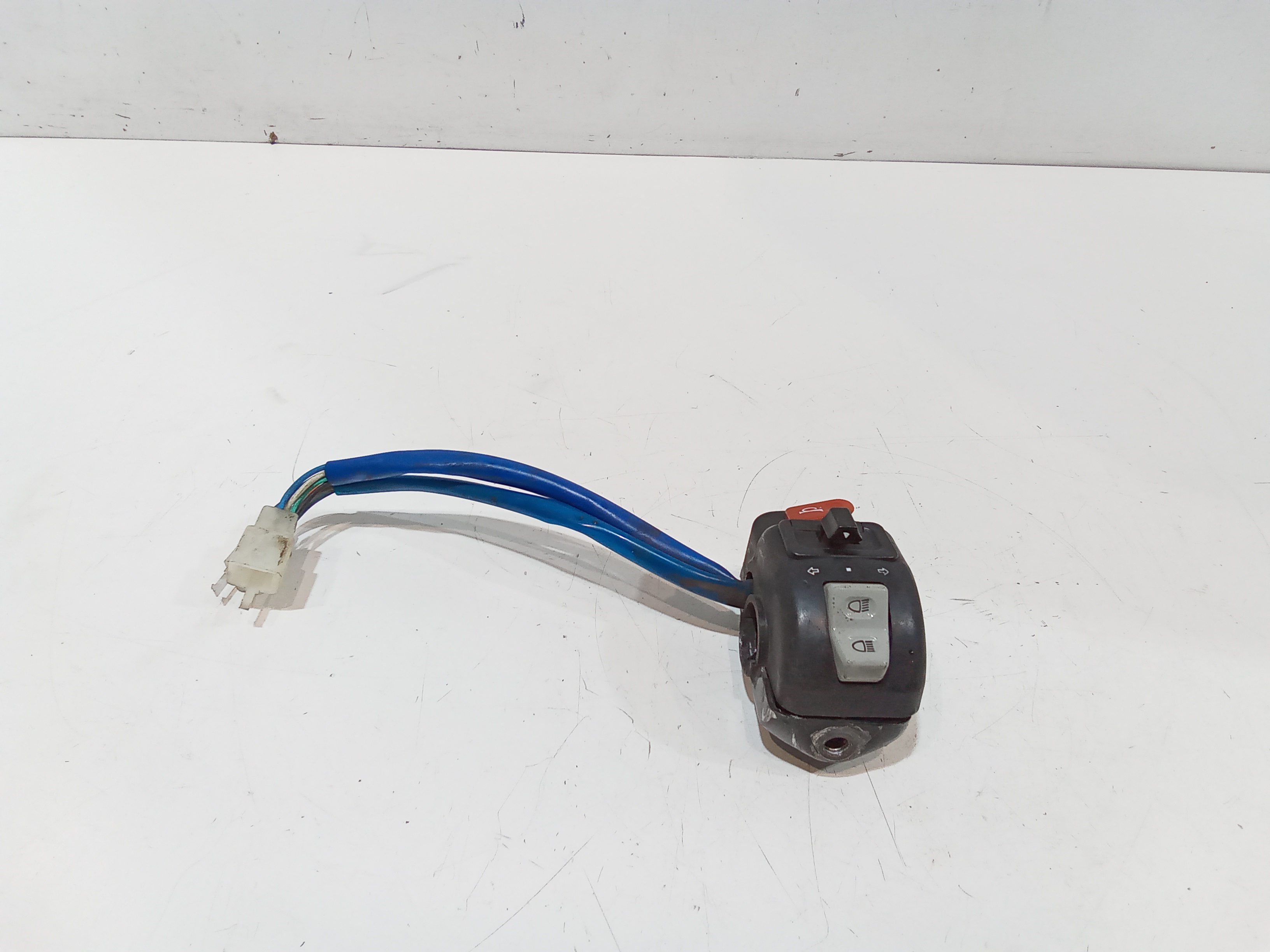 Commutatore Devioluci Sinistro per Kymco Agility 50 (2007 - 2011)