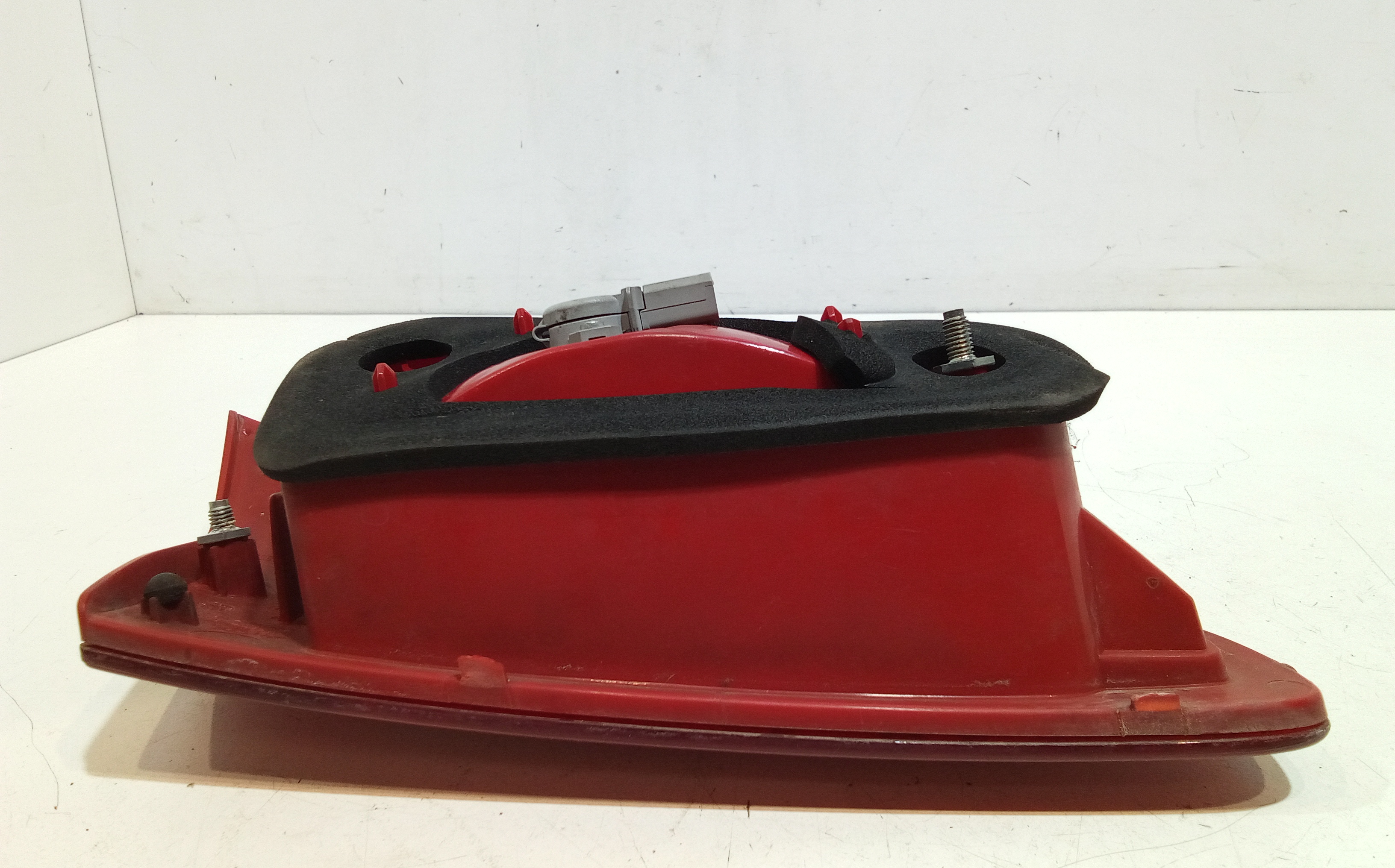 Stop Posteriore Destro Integrato nel Portello per Alfa Romeo 147 Serie (937_) (05>10) (2005 - 2010)