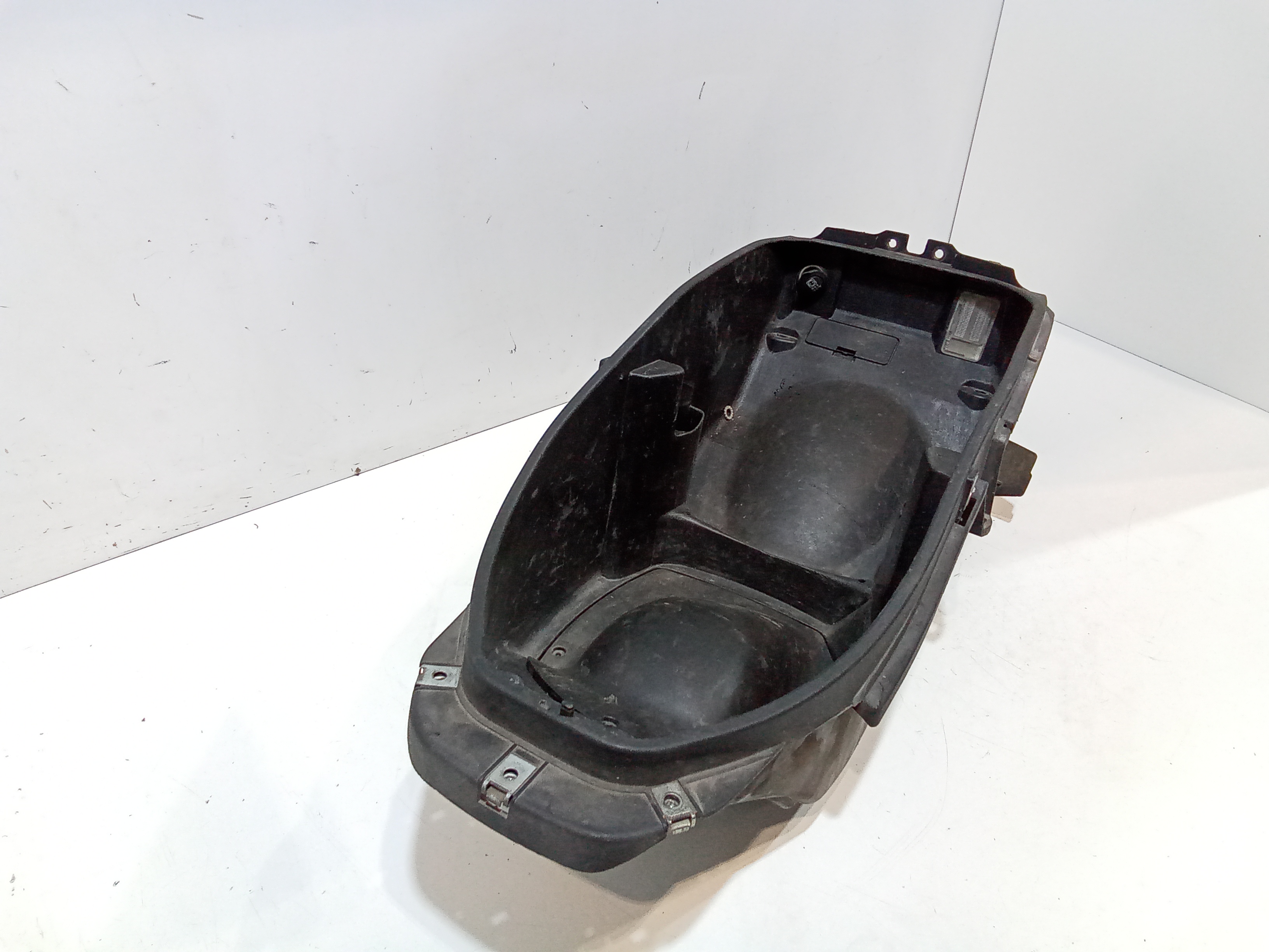 Cover sottosella per Piaggio Beverly 250 Serie (2001 - In produzione)