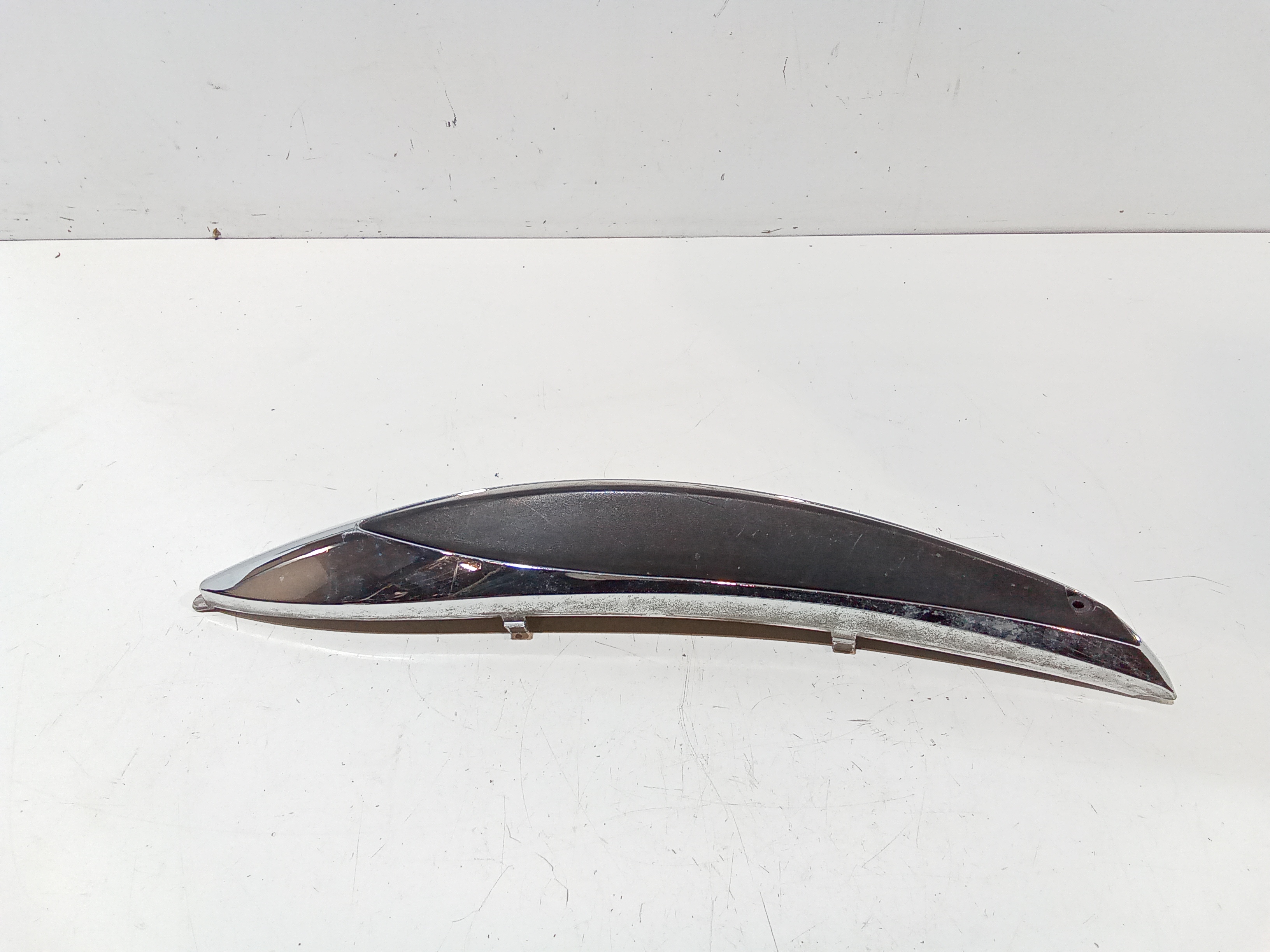 Modanatura Carena Posteriore SX per Piaggio Beverly 200 Serie (2001 - In produzione)