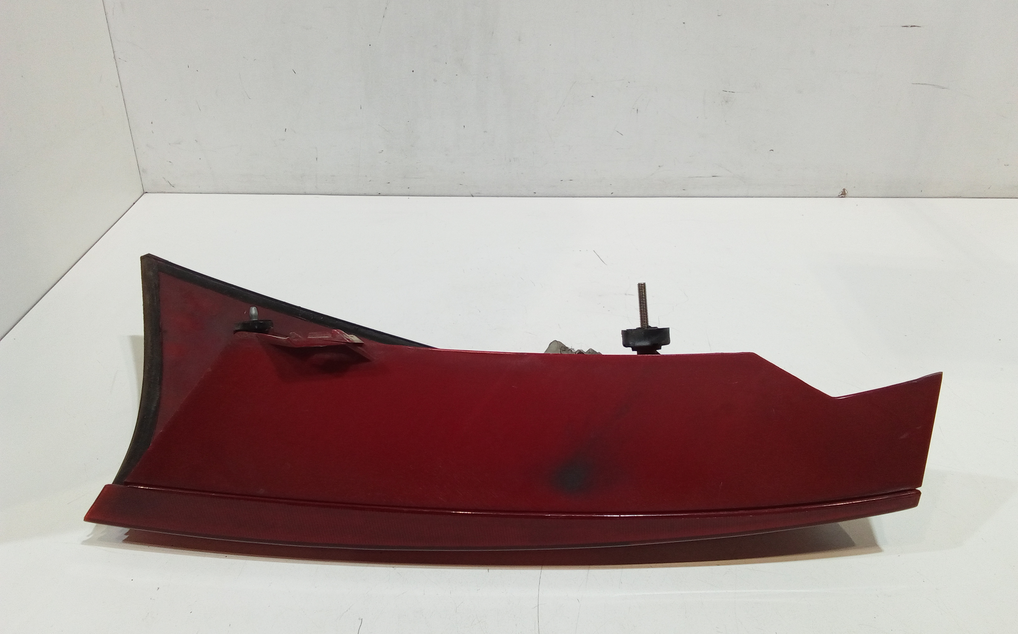 Stop fanale Posteriore sinistro lato Guida per Ford Focus Berlina 2 Serie (2001 - 2004)