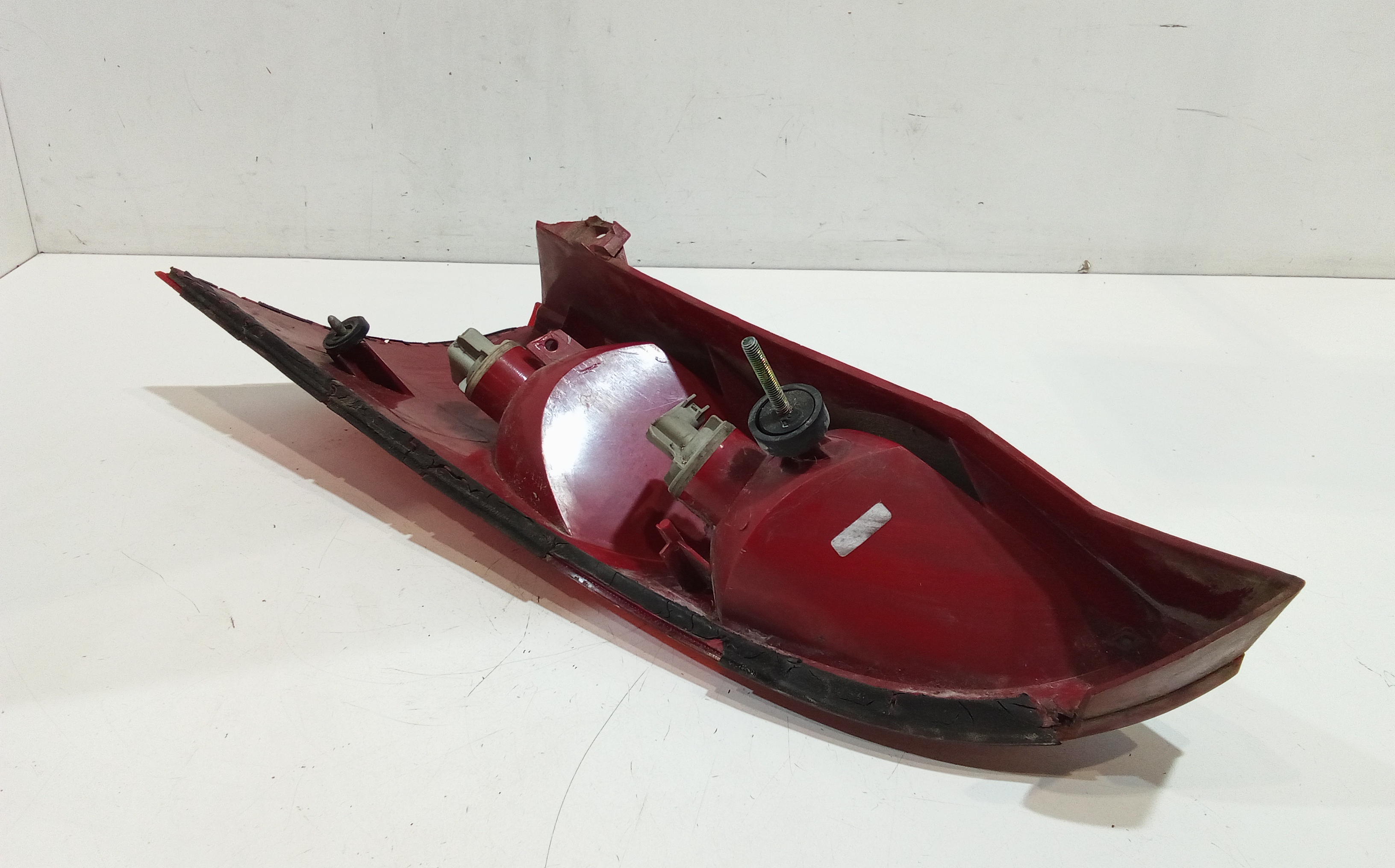 Stop fanale posteriore Destro Passeggero per Ford Focus Berlina 2 Serie (2001 - 2004)