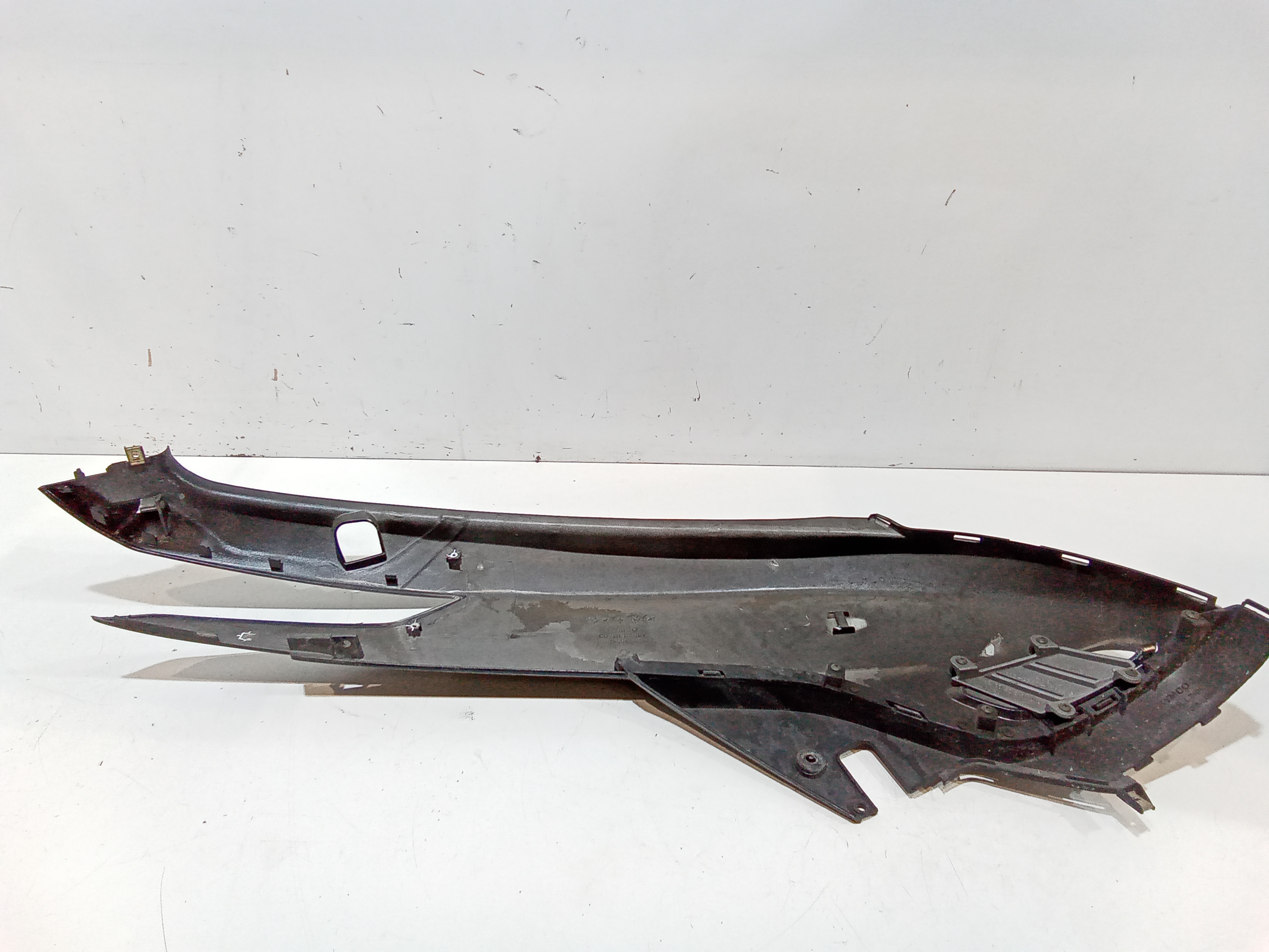 Carena posteriore SX per Kymco People GT 300cc (2010 - 2017)