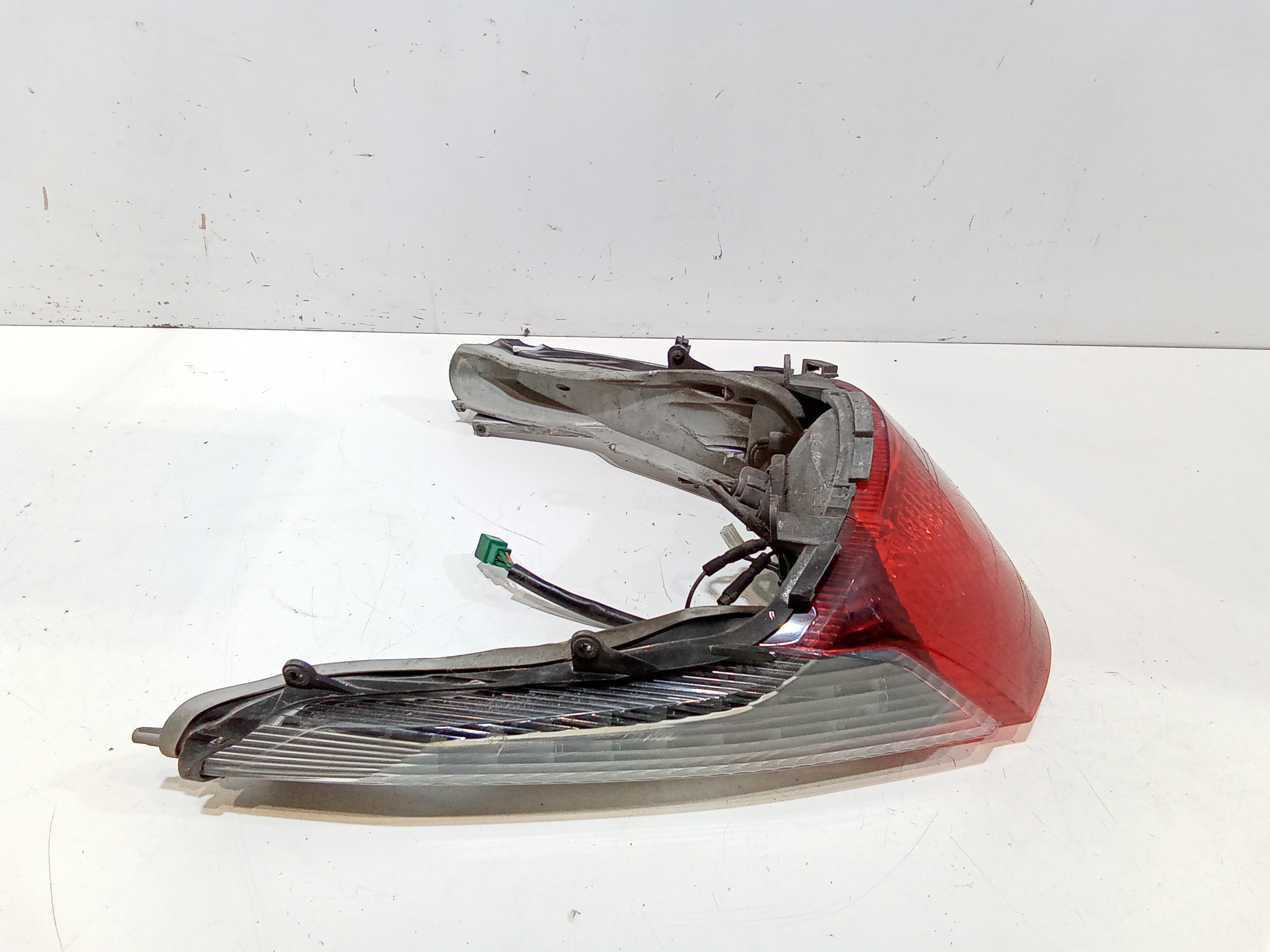 Stop posteriore per Kymco People GT 300cc (2010 - 2017)