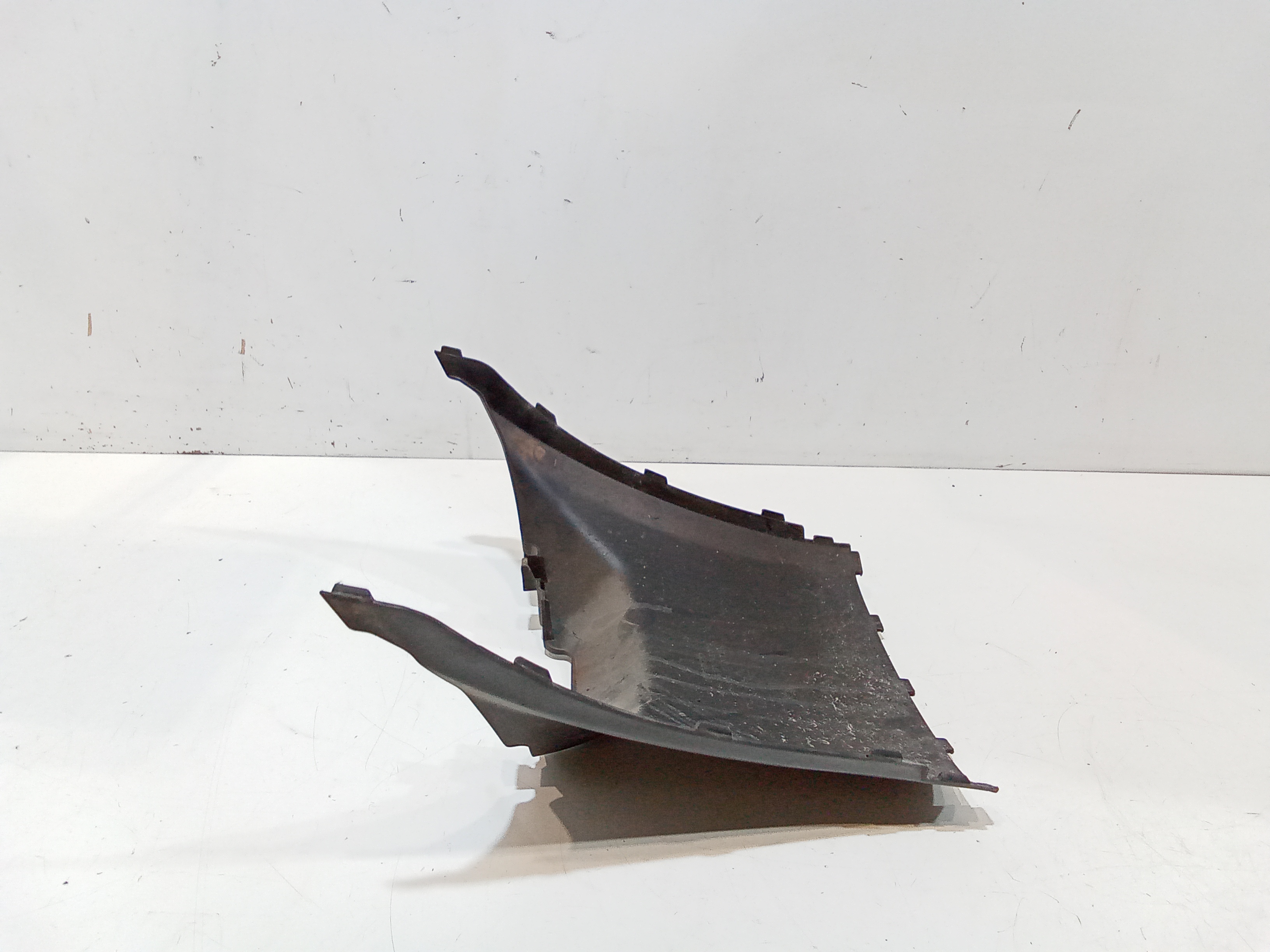 Carena centrale inferiore sella per Kymco People GT 300cc (2010 - 2017)