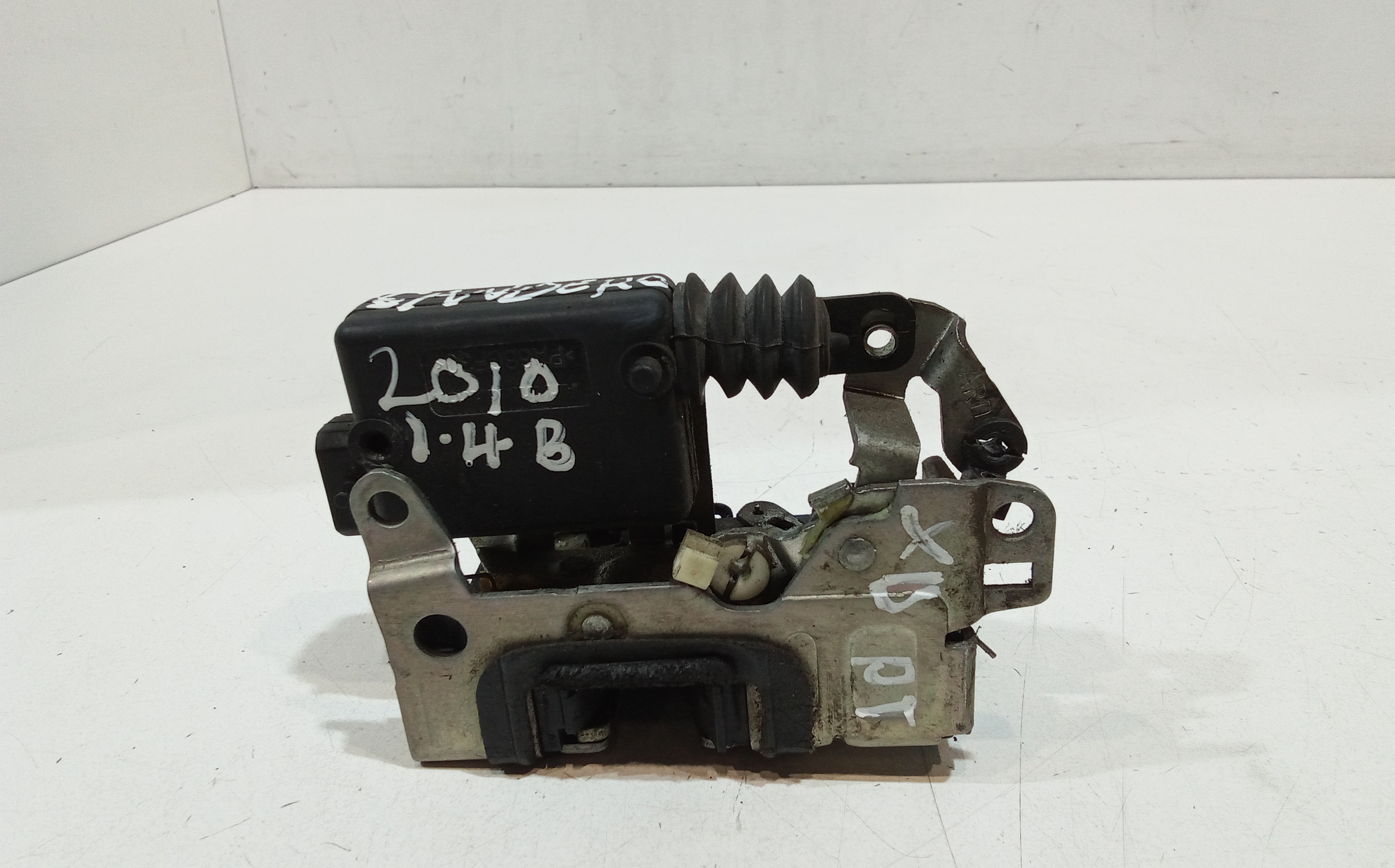 Serratura Posteriore destra per Dacia Sandero 1 Serie (2008 - 2012)