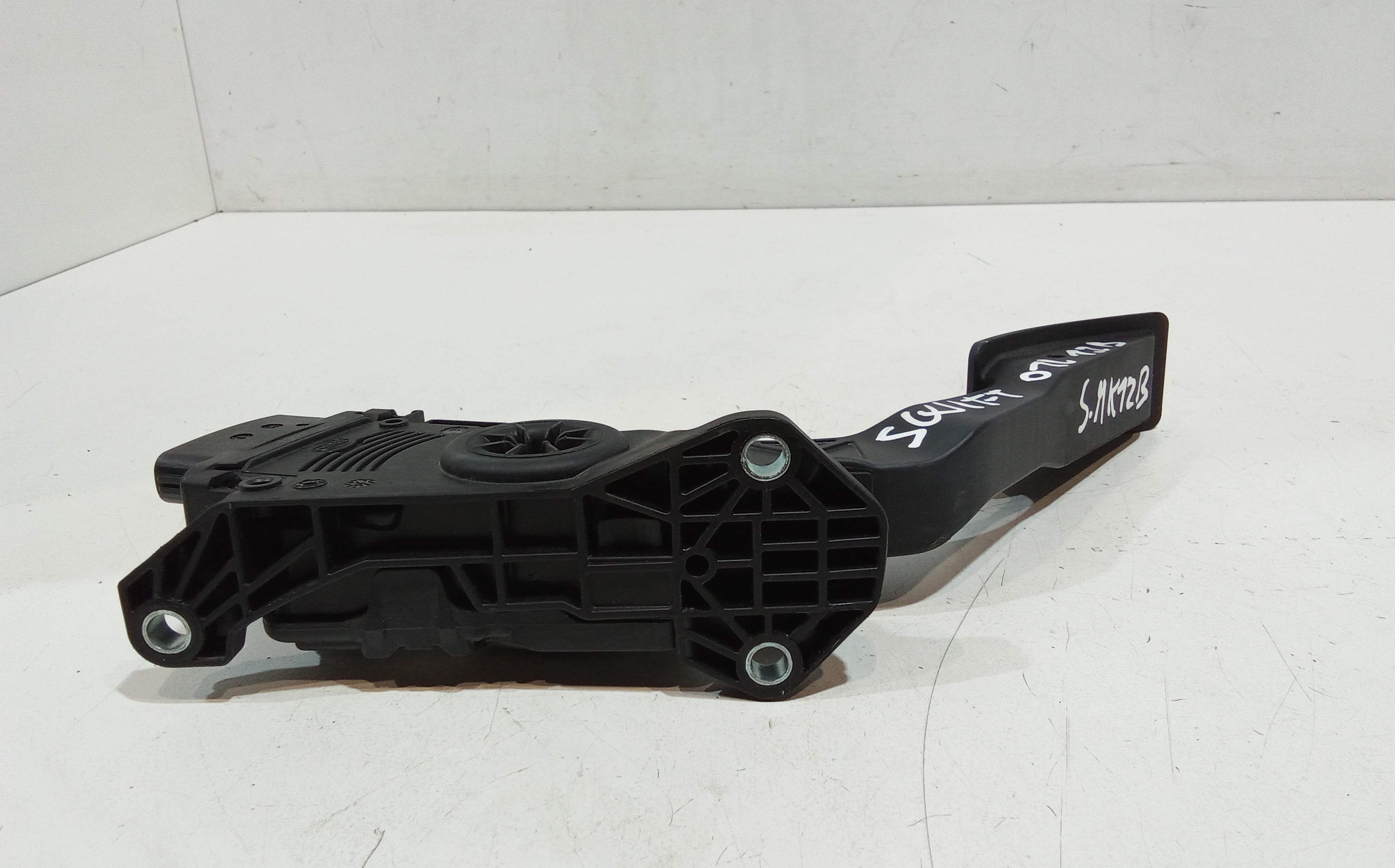 Pedale acceleratore per Suzuki Swift 5 Serie (10>12) (2010 - 2012)