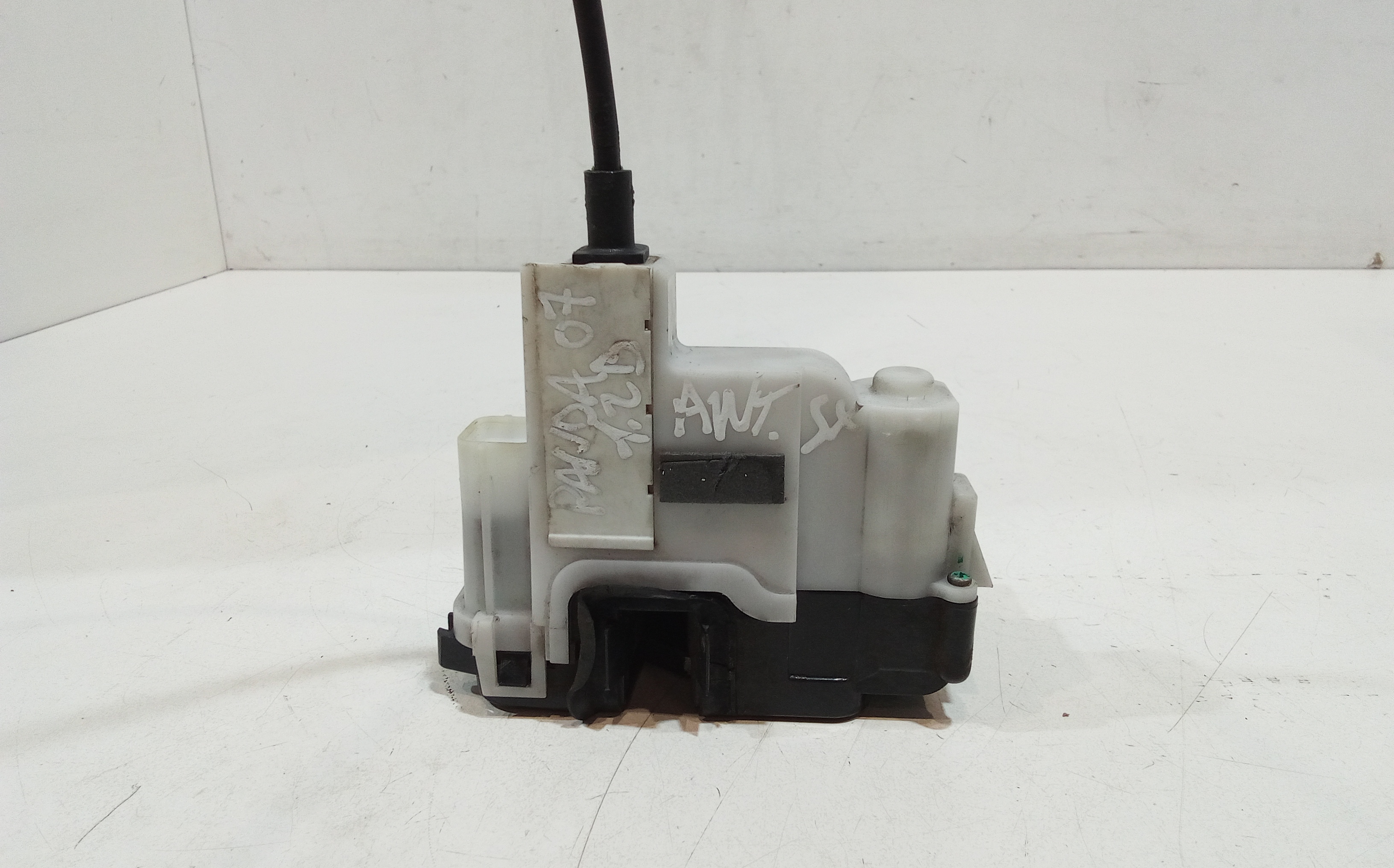 Serratura Anteriore Sinistra per Fiat Panda 2 Serie (2003 - 2010)