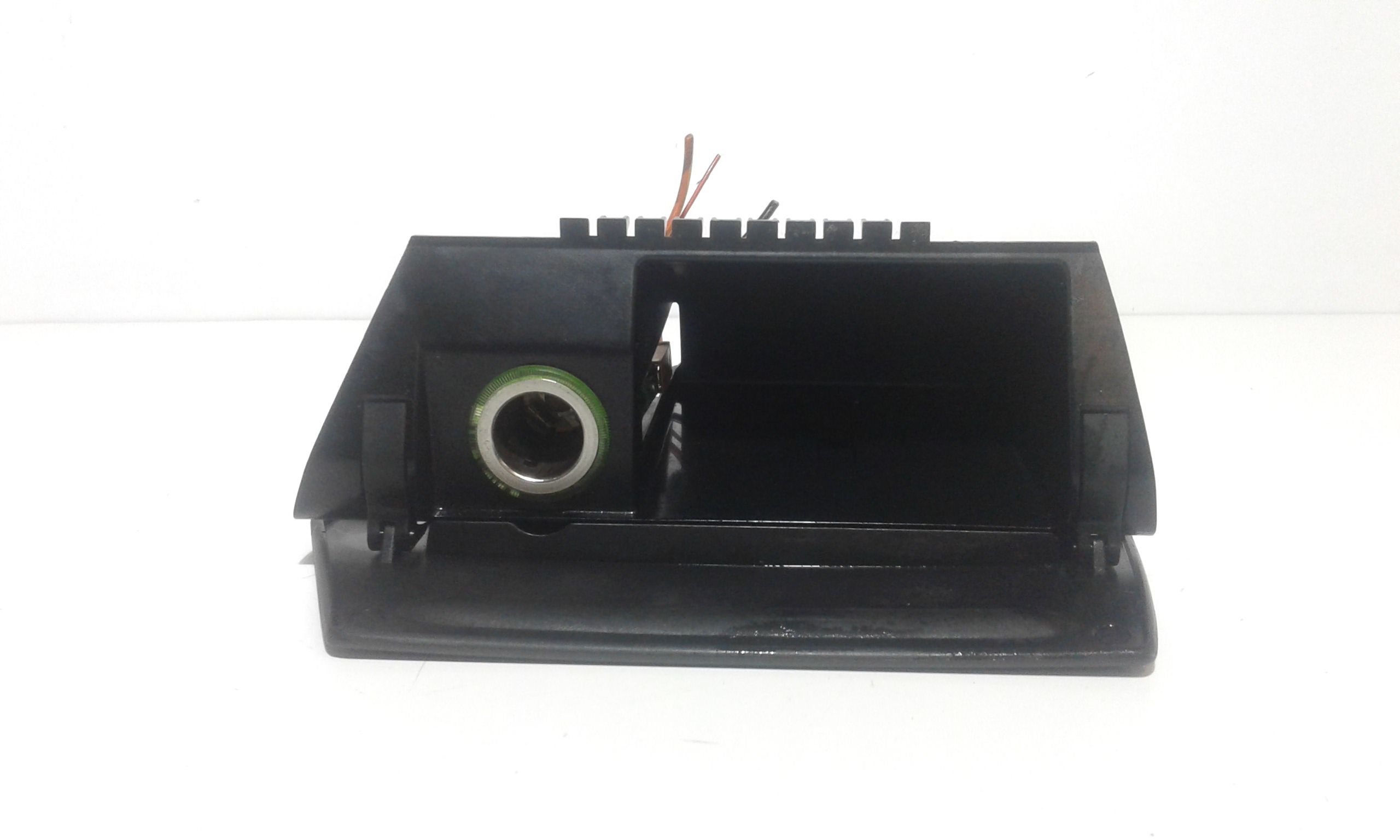 Posacenere FORD Focus Berlina 3 Serie