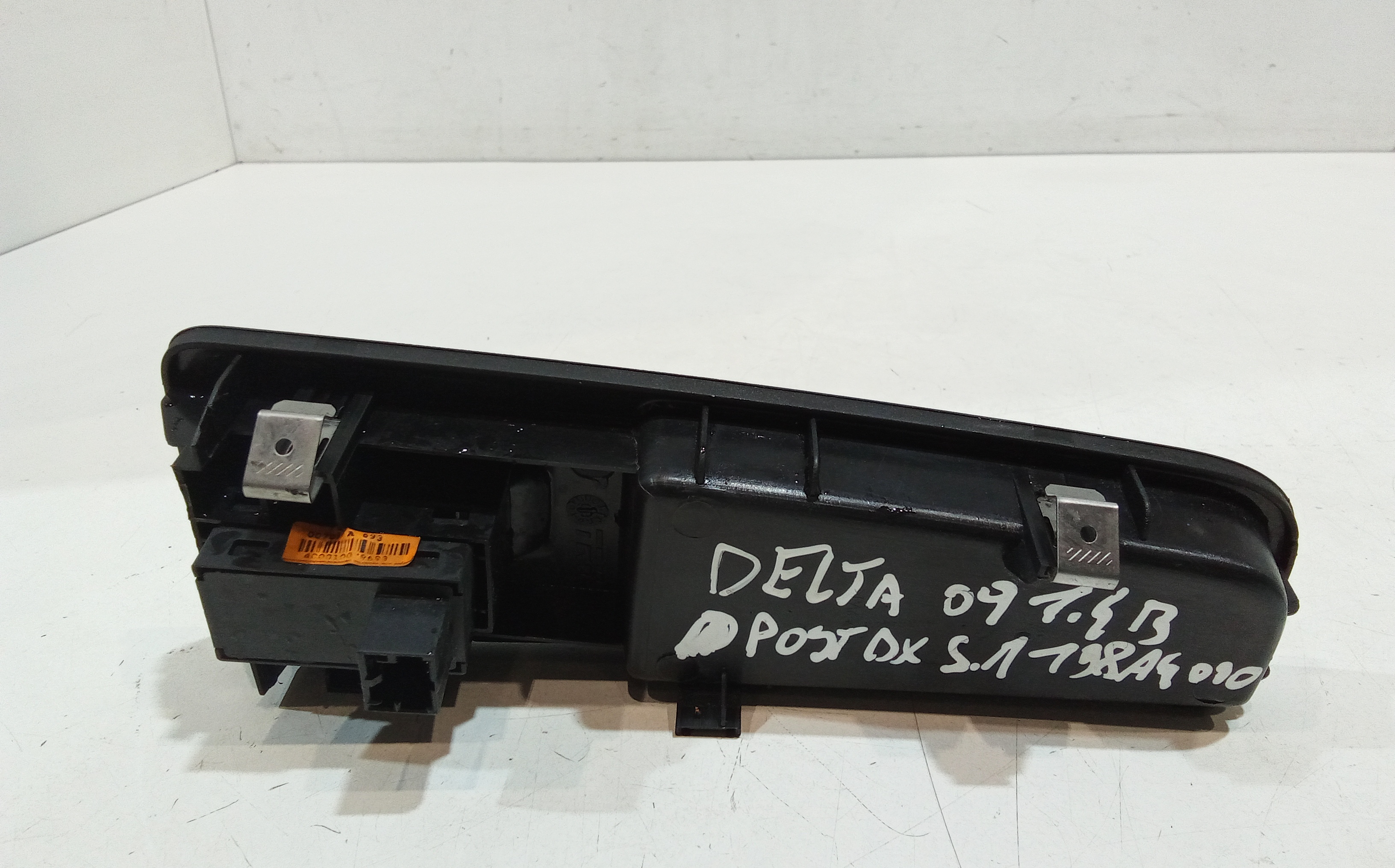 Pulsantiera Posteriore Destra per Lancia Delta 3 Serie (2008 - 2011)