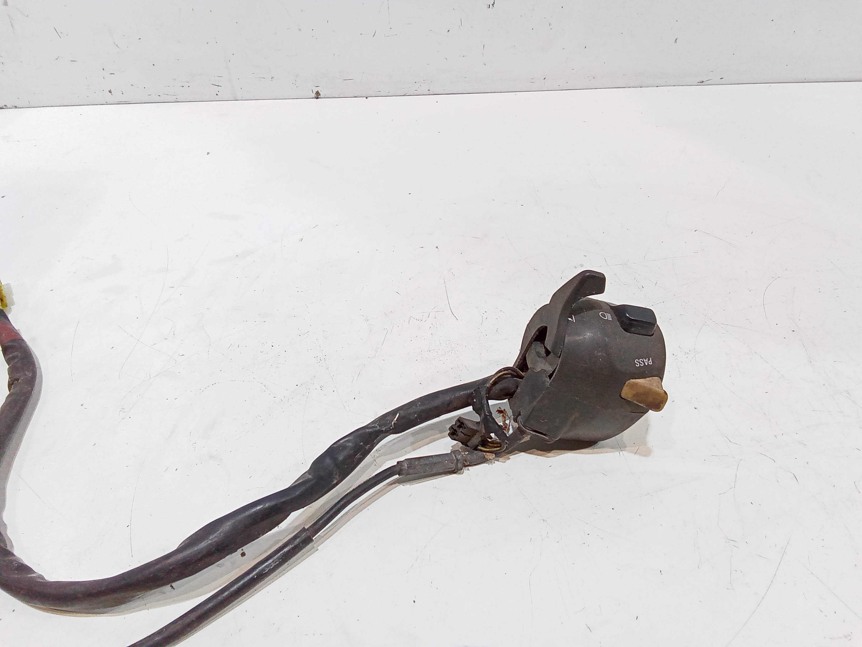 Commutatore Devioluci Sinistro per Suzuki Sv 650 (1999 - 2002)