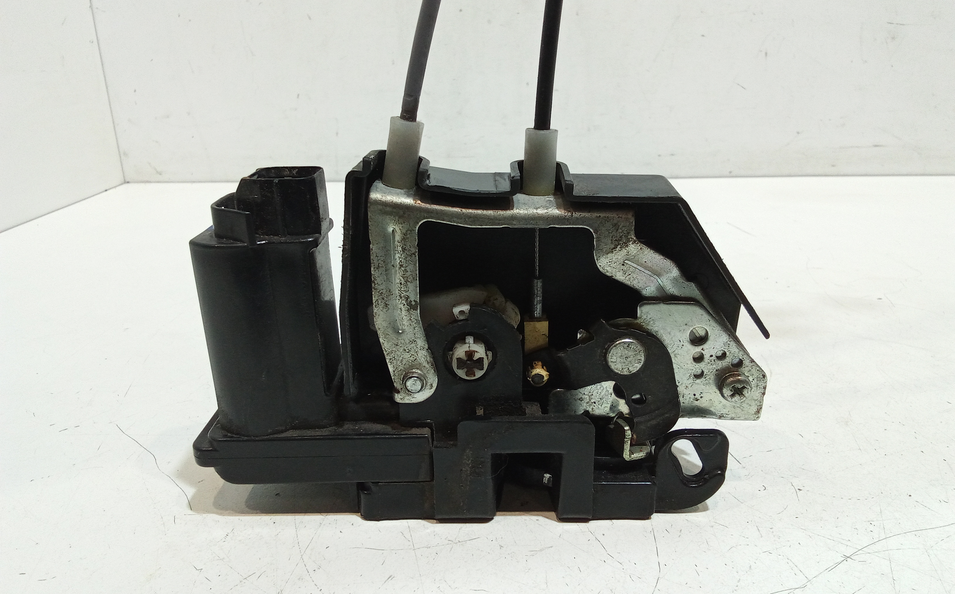 Serratura Anteriore Sinistra per Hyundai I10 1 Serie (2007 - 2011)