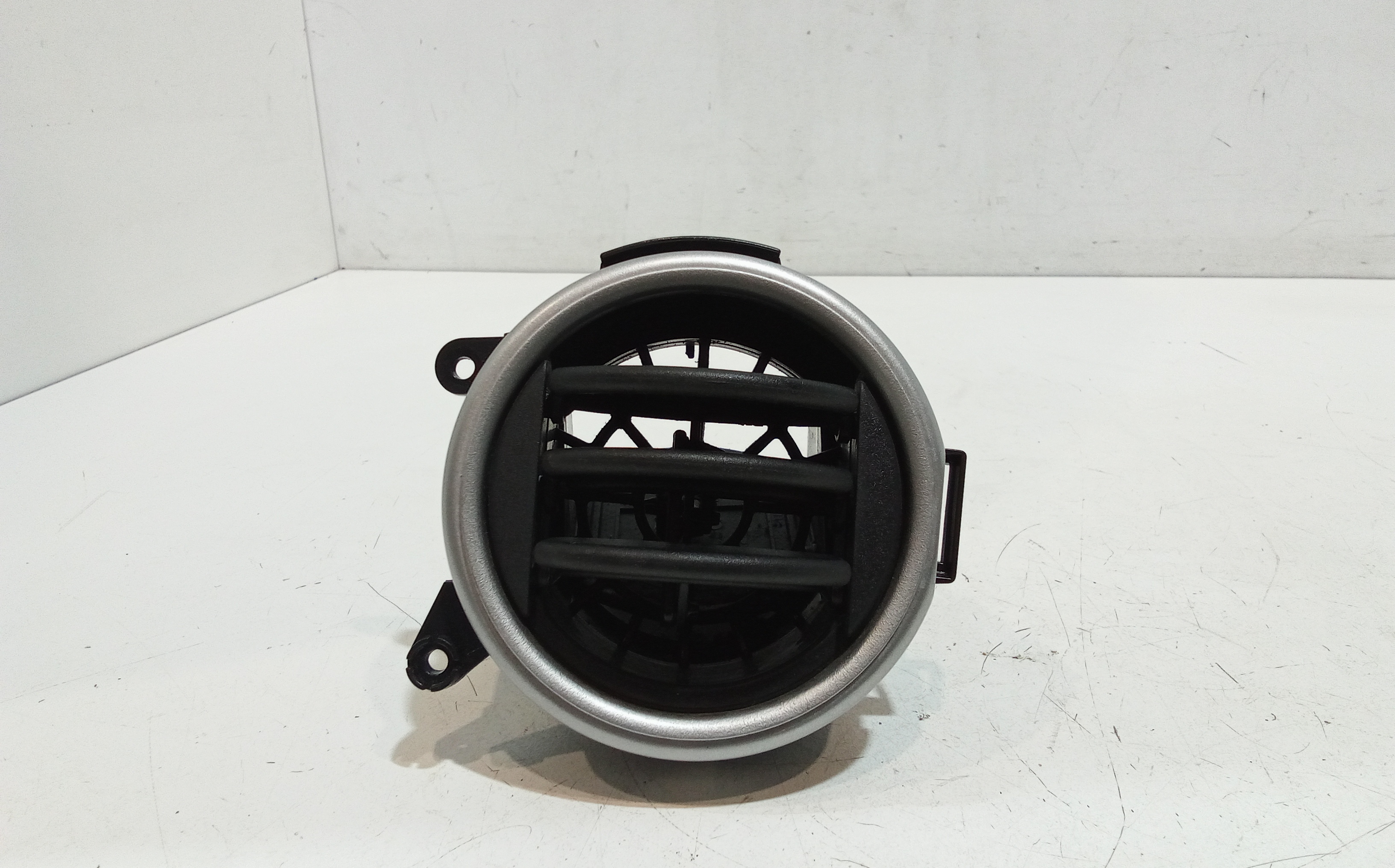 Bocchetta aria cruscotto lato passeggero per Hyundai I10 1 Serie (2007 - 2011)