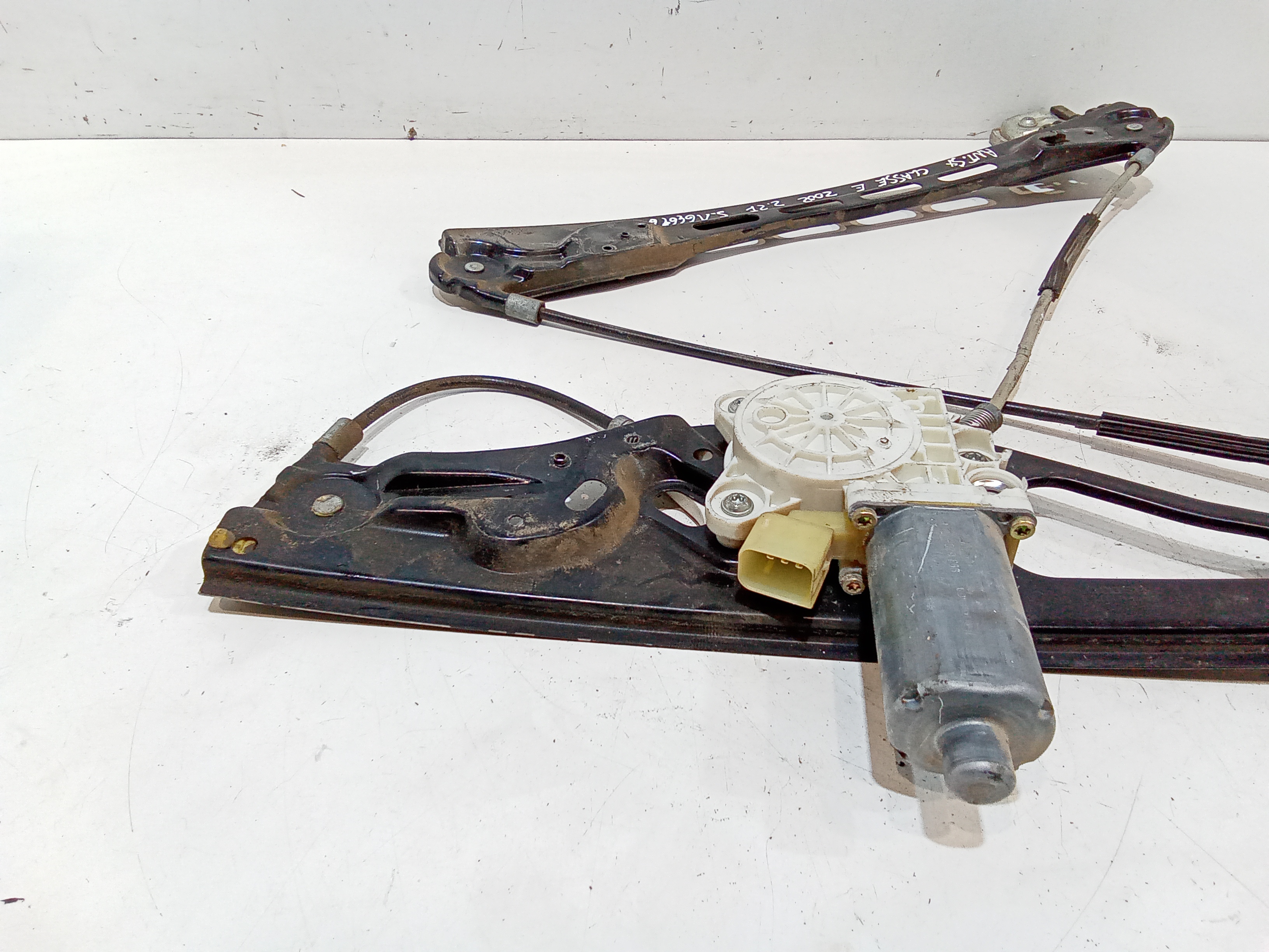 Cremagliera anteriore sinistra Guida per Mercedes Classe E Berlina W211 (2002 - 2007)