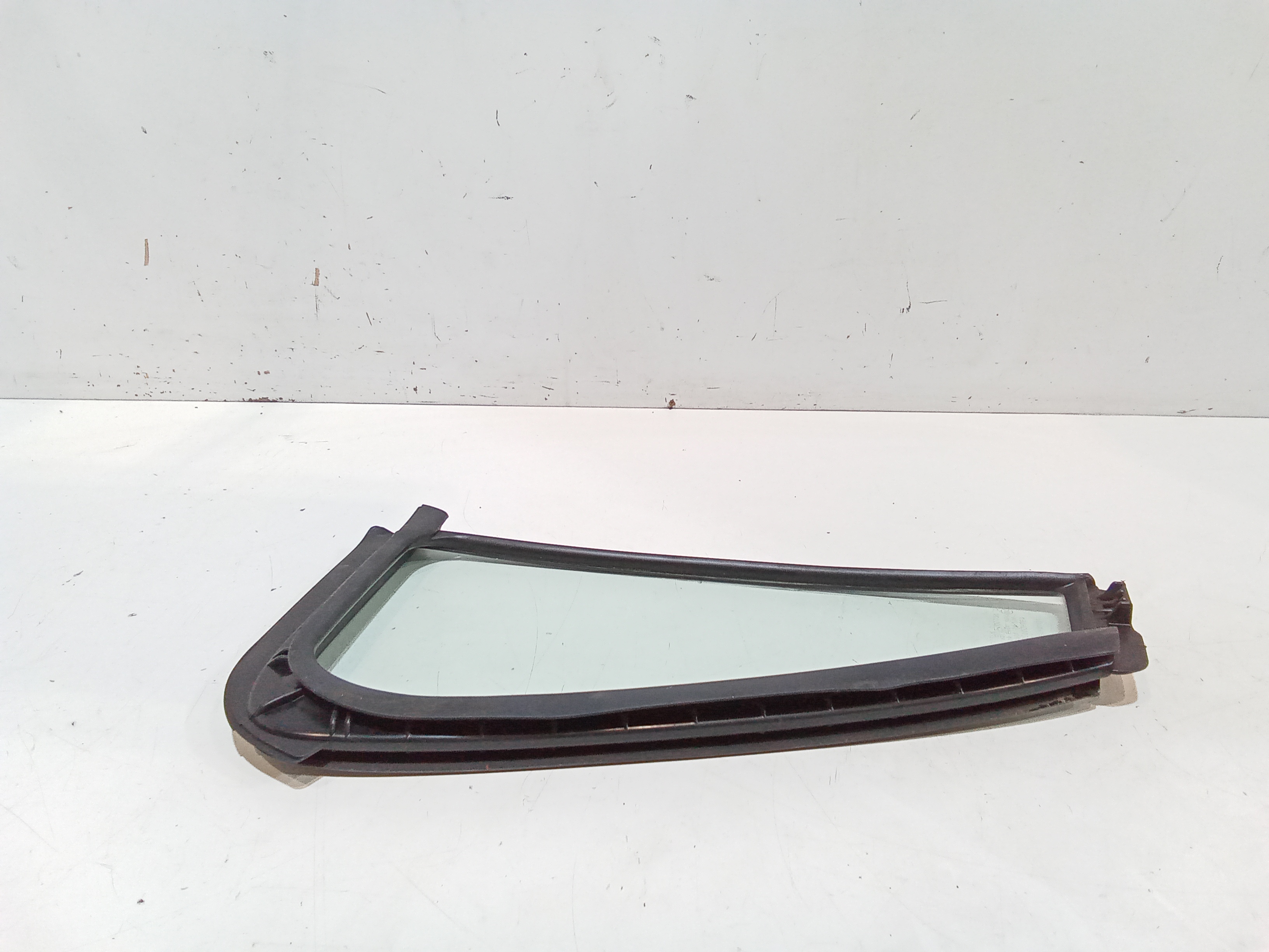 Deflettore posteriore SX per Daihatsu Sirion 2 Serie (2005 - In produzione)