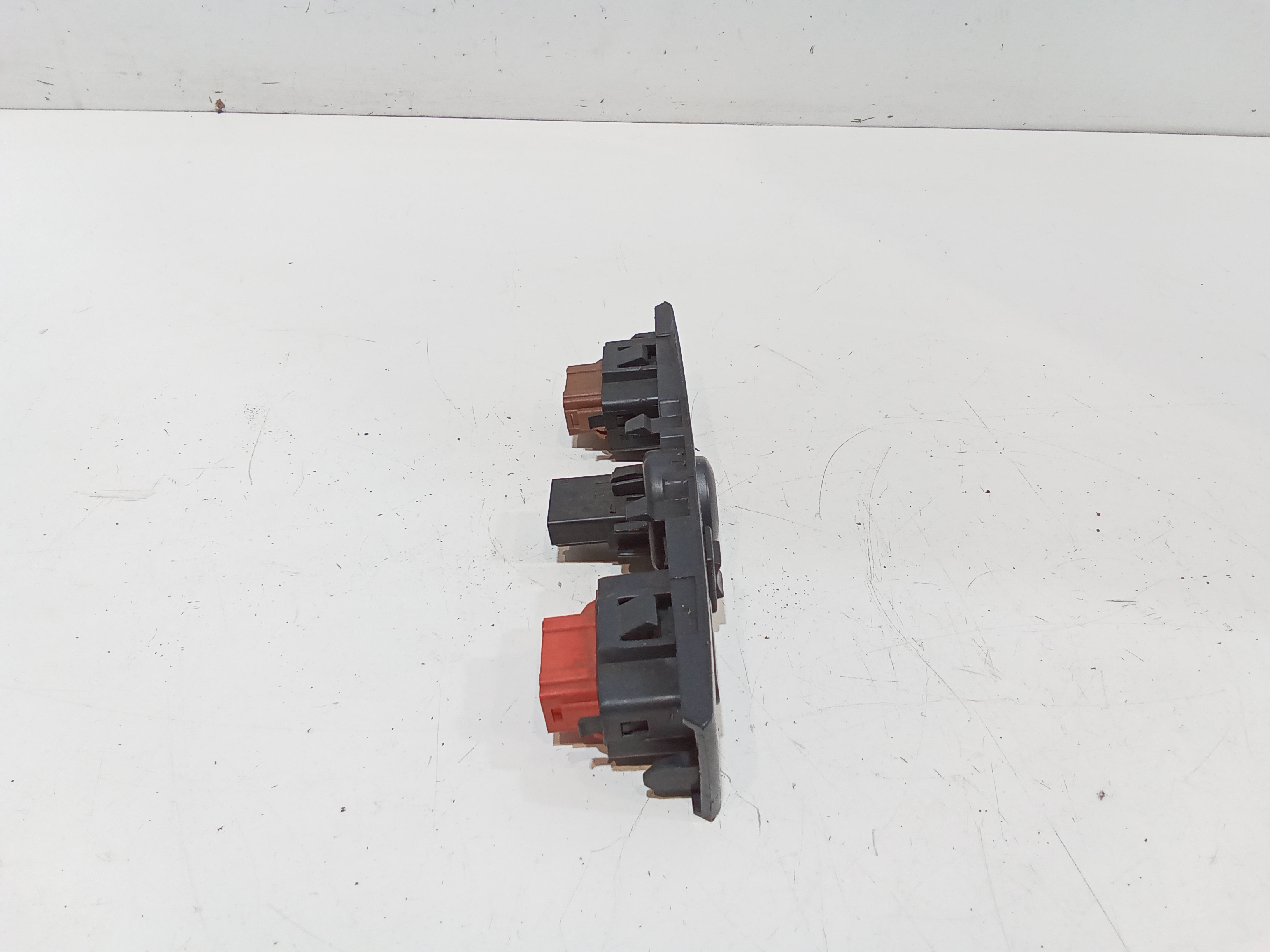 Pulsantiera Centrale per Renault Clio Serie (01>05) (2001 - 2005)