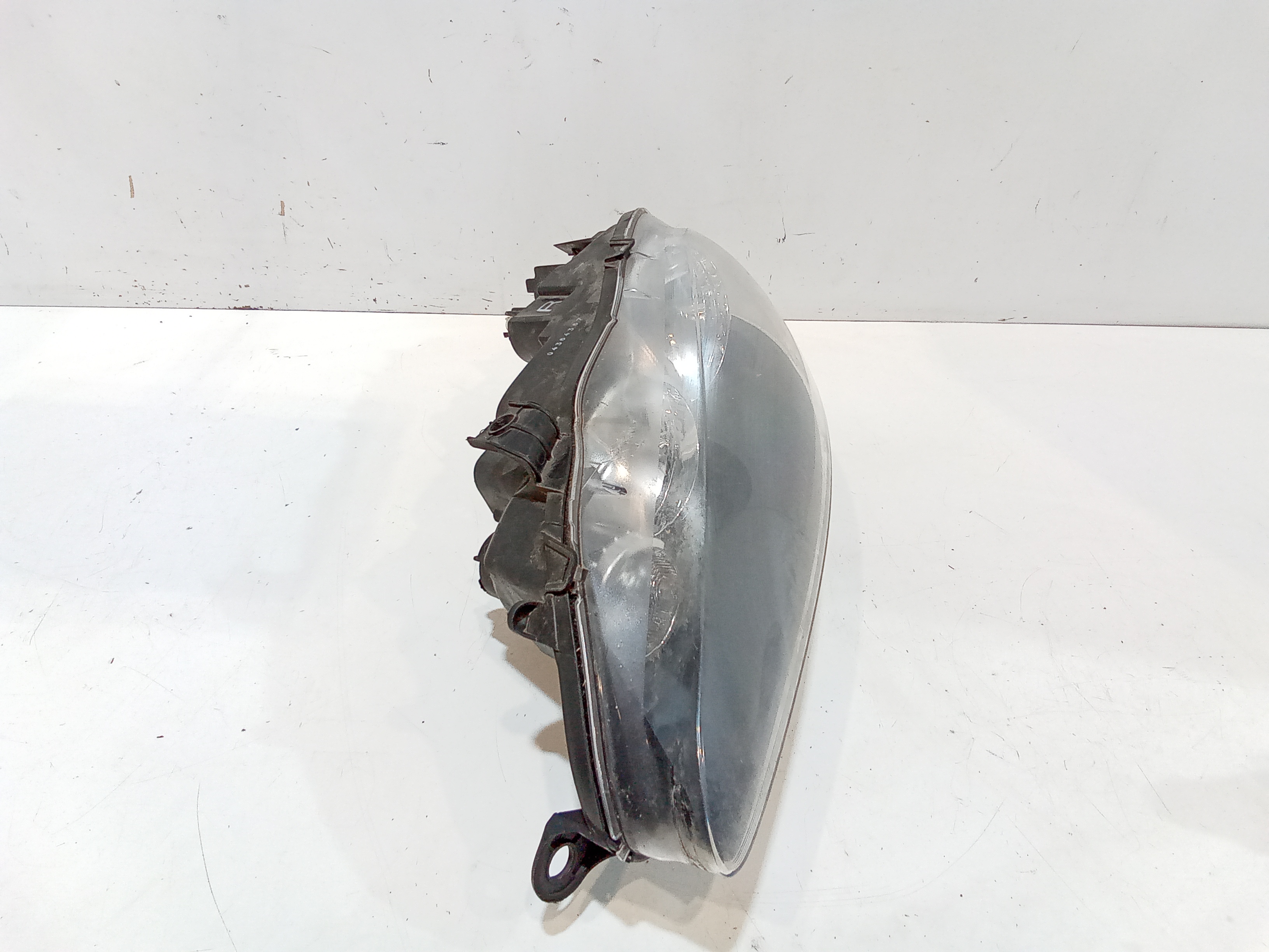 Faro anteriore Sinistro Guida per Alfa Romeo 147 Serie (937) (00>05<) (2000 - 2005)