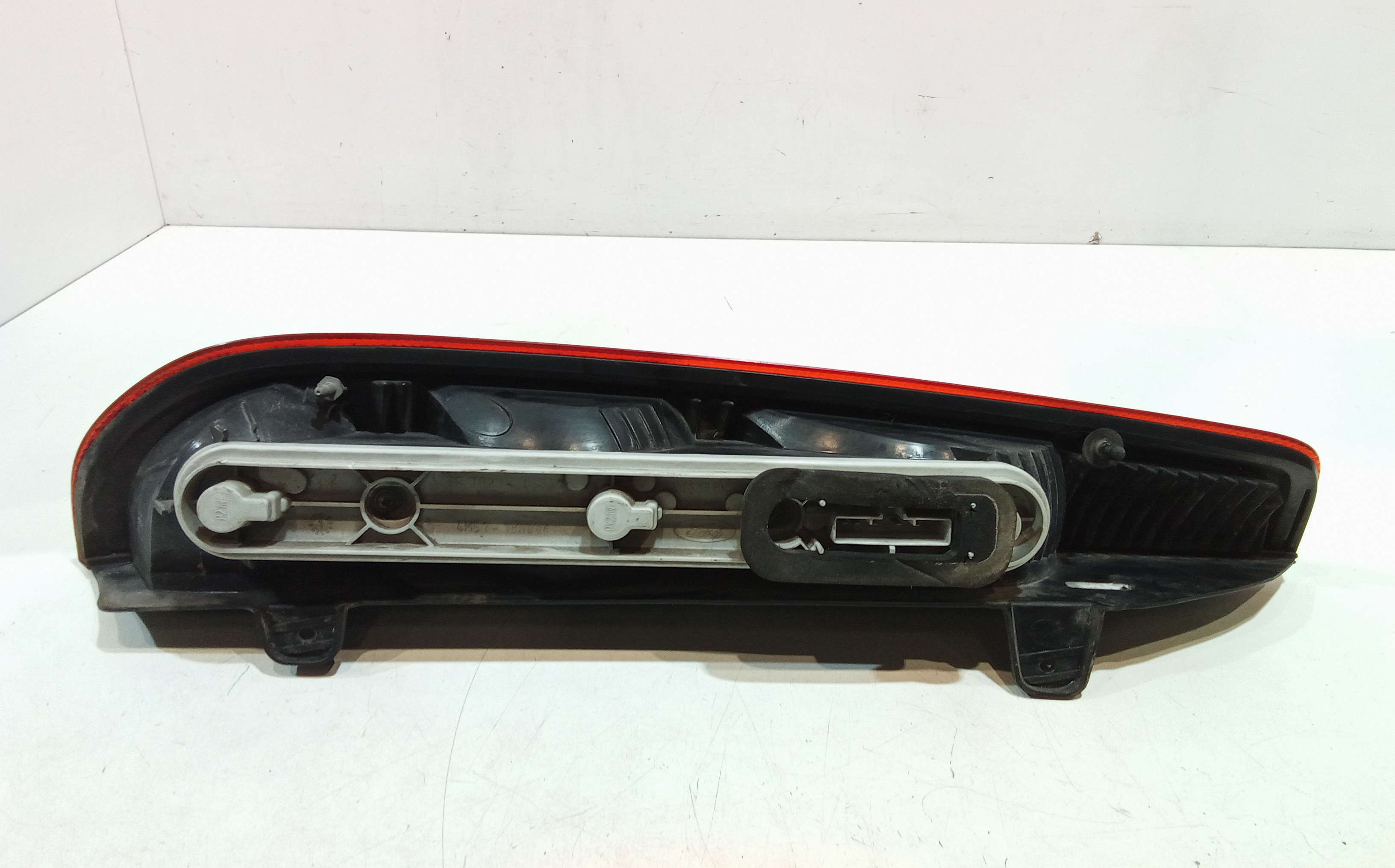 Stop fanale posteriore Destro Passeggero per Ford Focus S. Wagon 3 Serie (2004 - 2008)