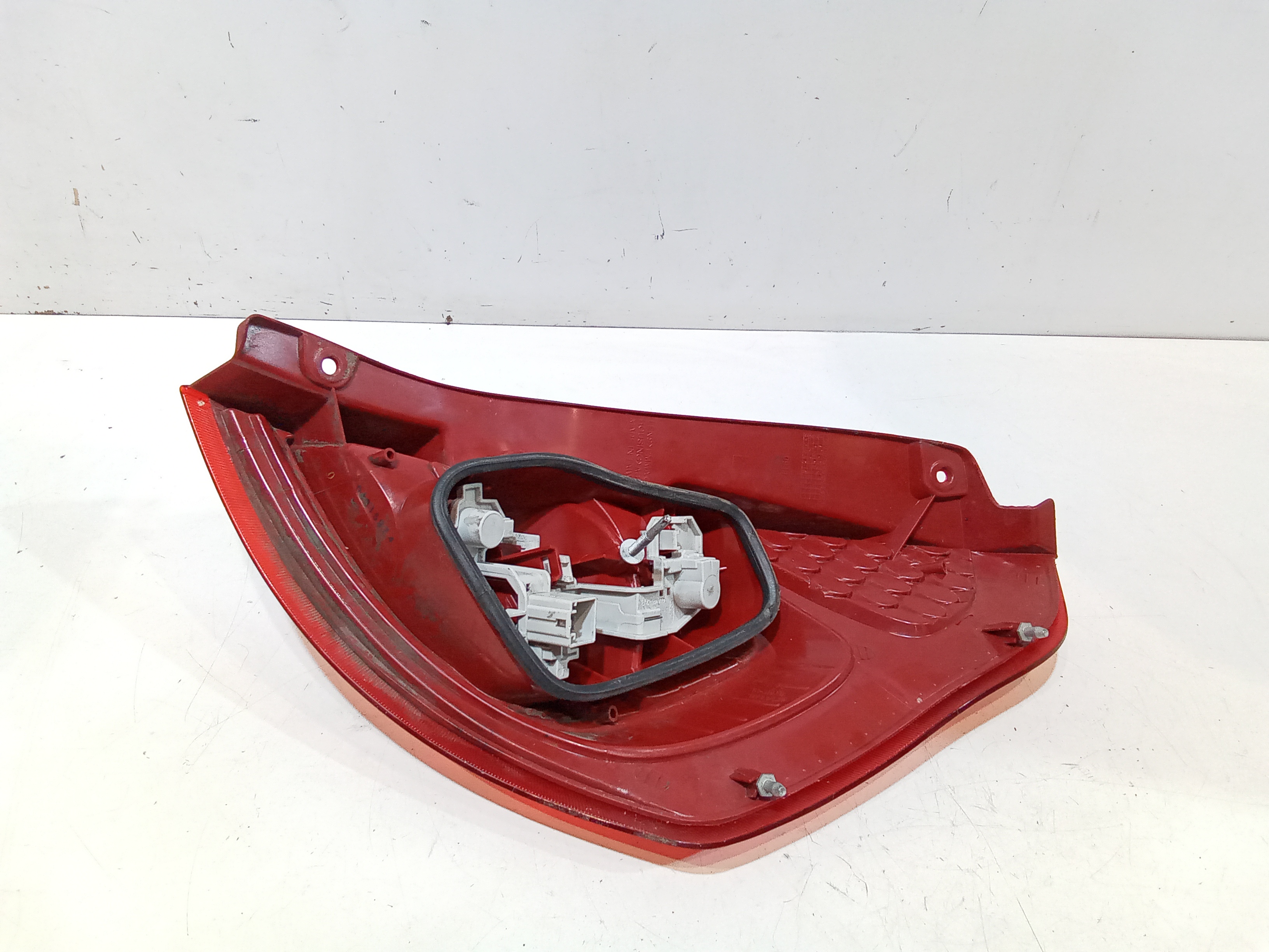 Stop fanale Posteriore sinistro lato Guida per Ford Fiesta 6 Serie (2008 - 2017)