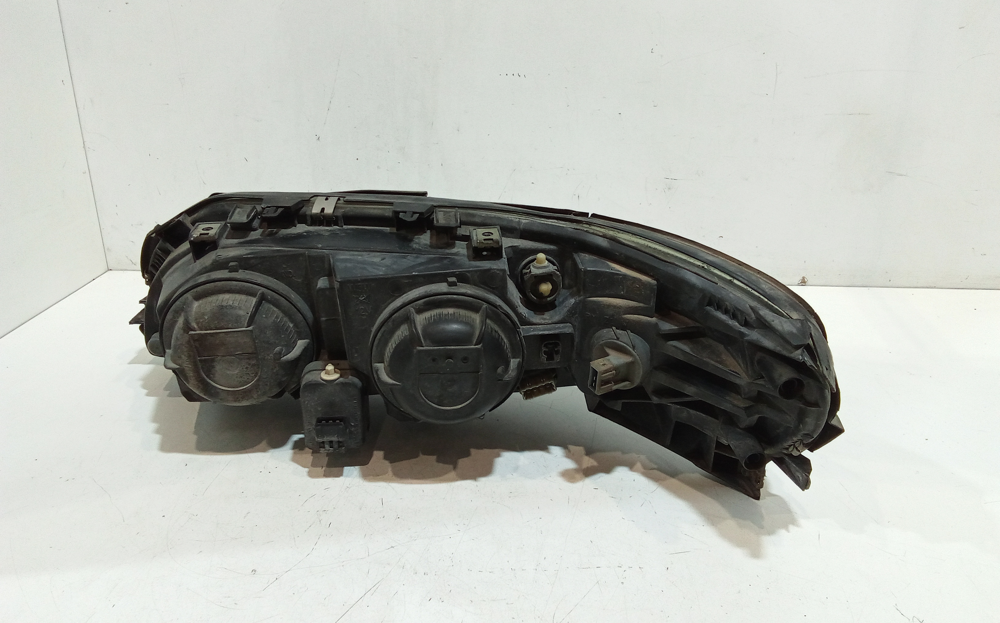 Faro anteriore Destro Passeggero per Volvo S60 1 Serie (2000 - 2009)