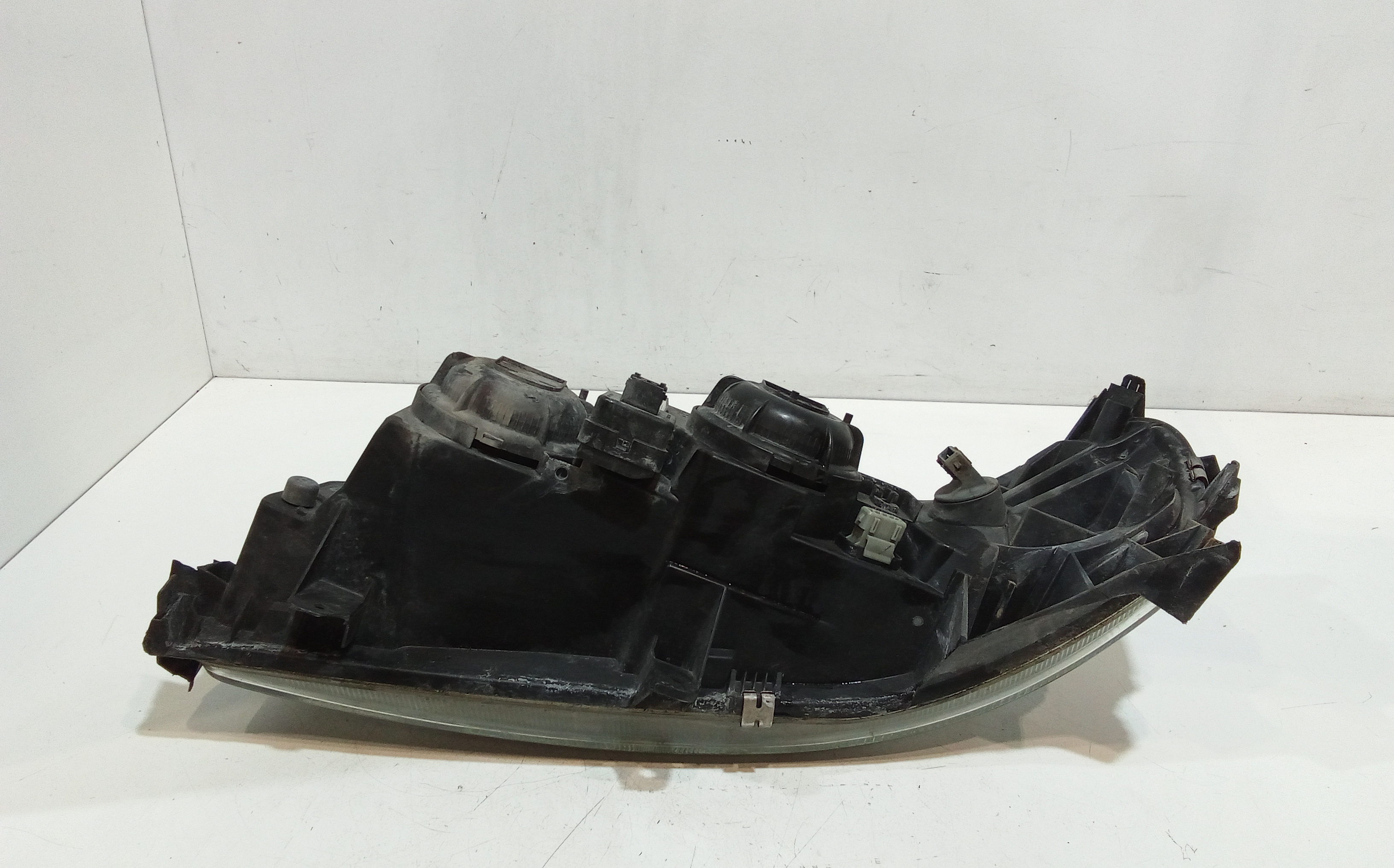 Faro anteriore Destro Passeggero per Volvo S60 1 Serie (2000 - 2009)