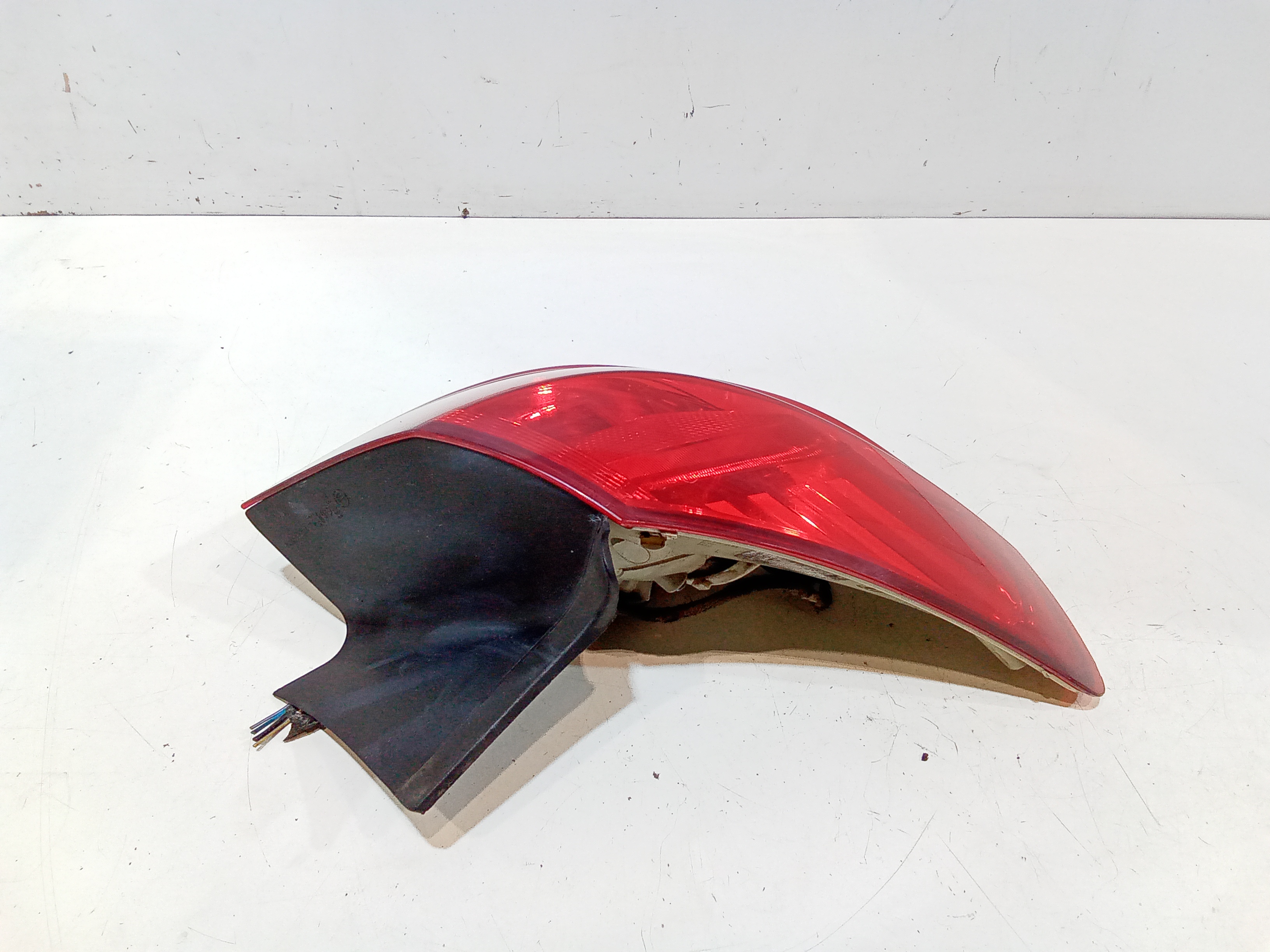 Stop fanale Posteriore sinistro lato Guida per Opel Astra J (2009 - In produzione)