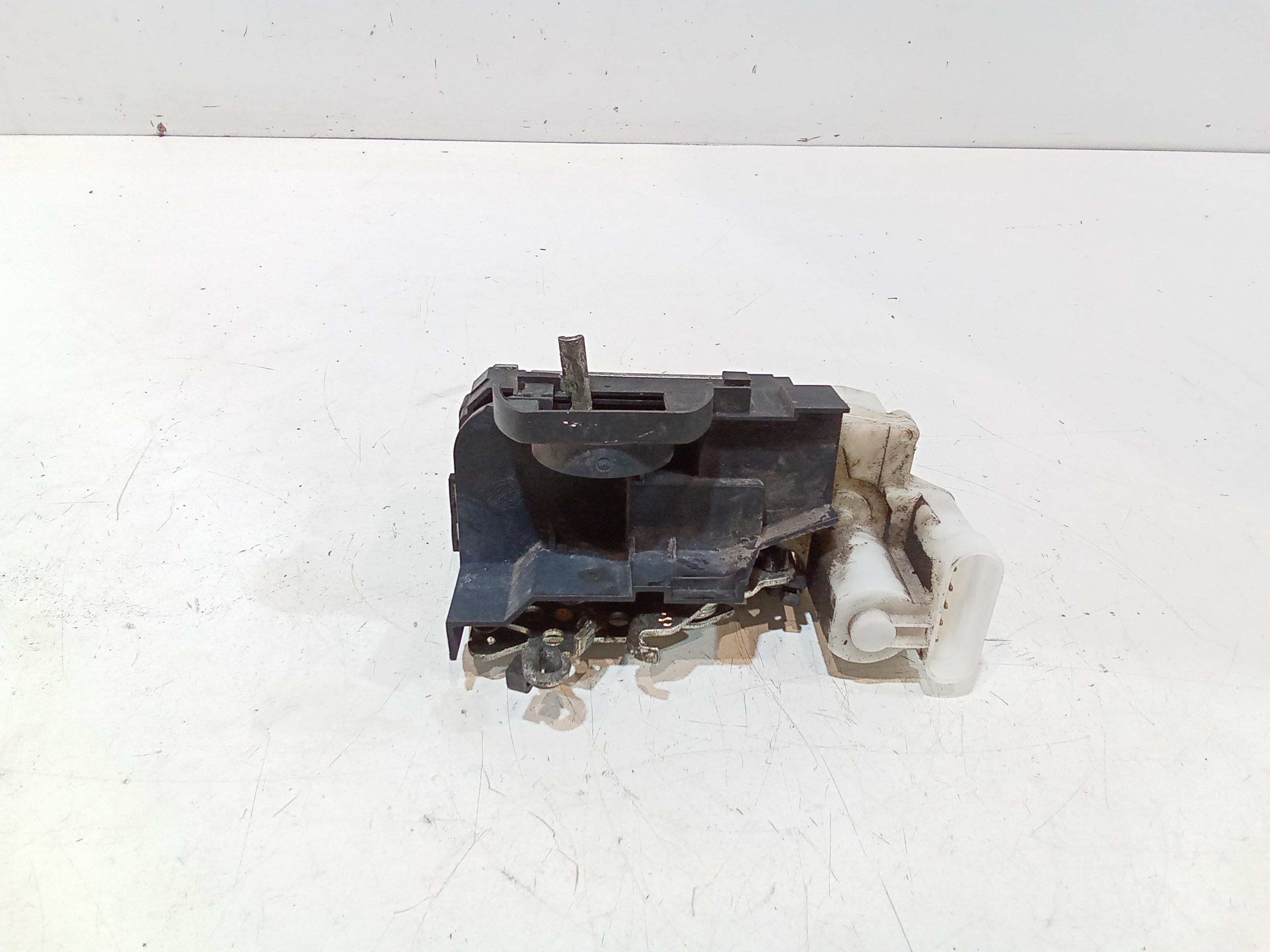 Serratura Anteriore Sinistra per Fiat Punto Berlina 3p (1993 - 1999)