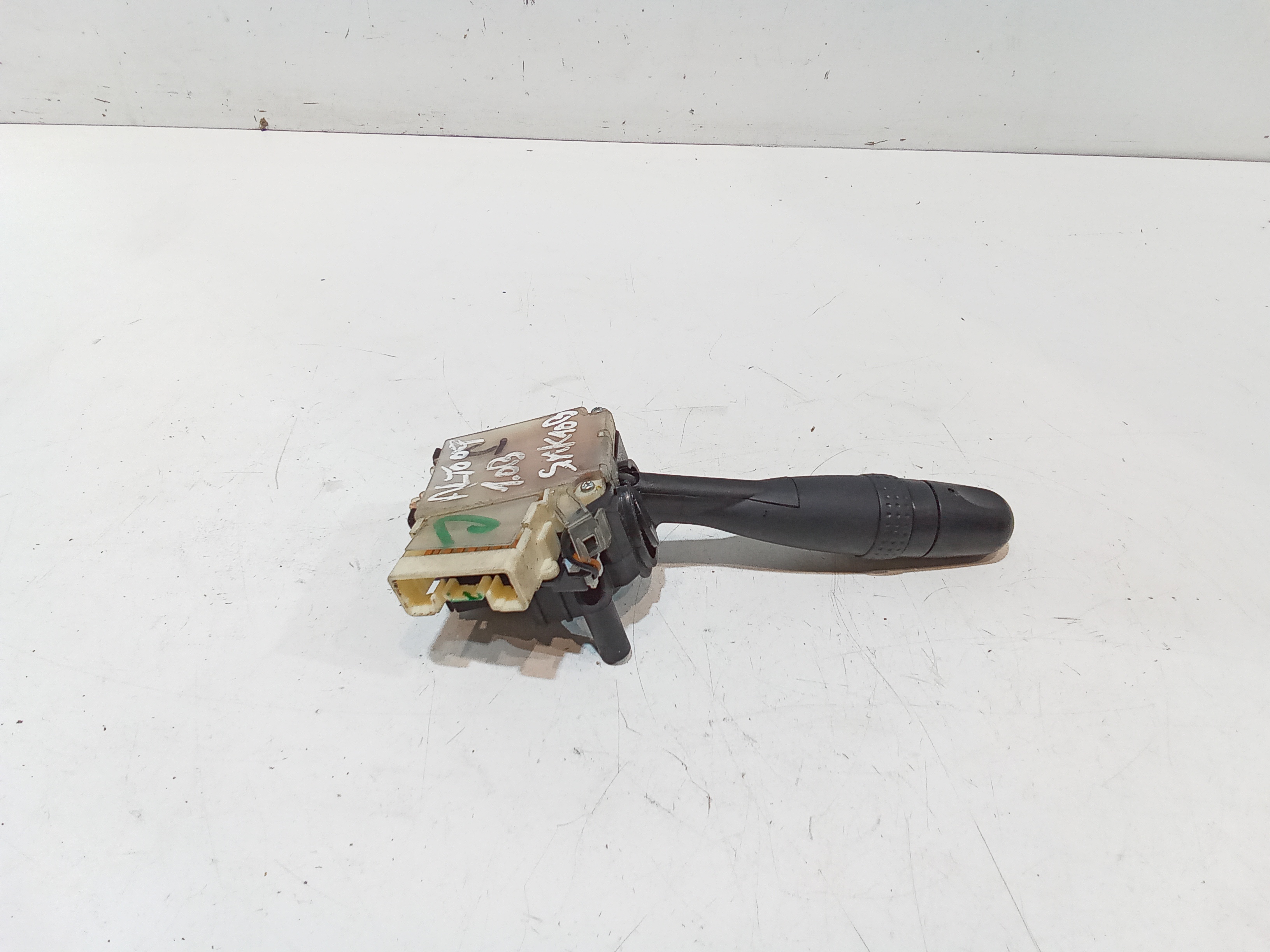 Devioluci sinistro per Suzuki Alto 3 Serie (2008 - In produzione)