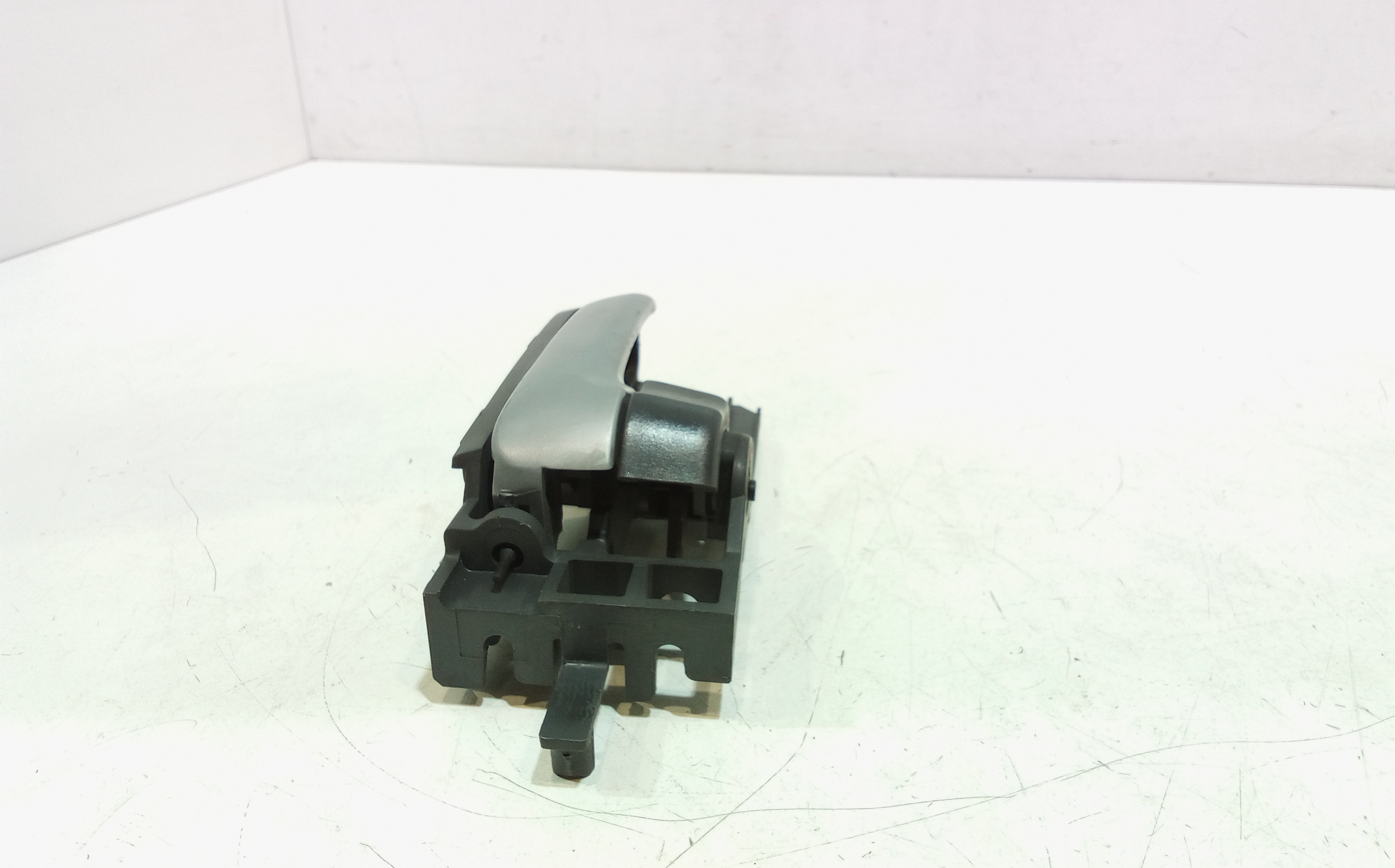 Maniglia interna Anteriore Destra per Suzuki Alto 3 Serie (2008 - In produzione)