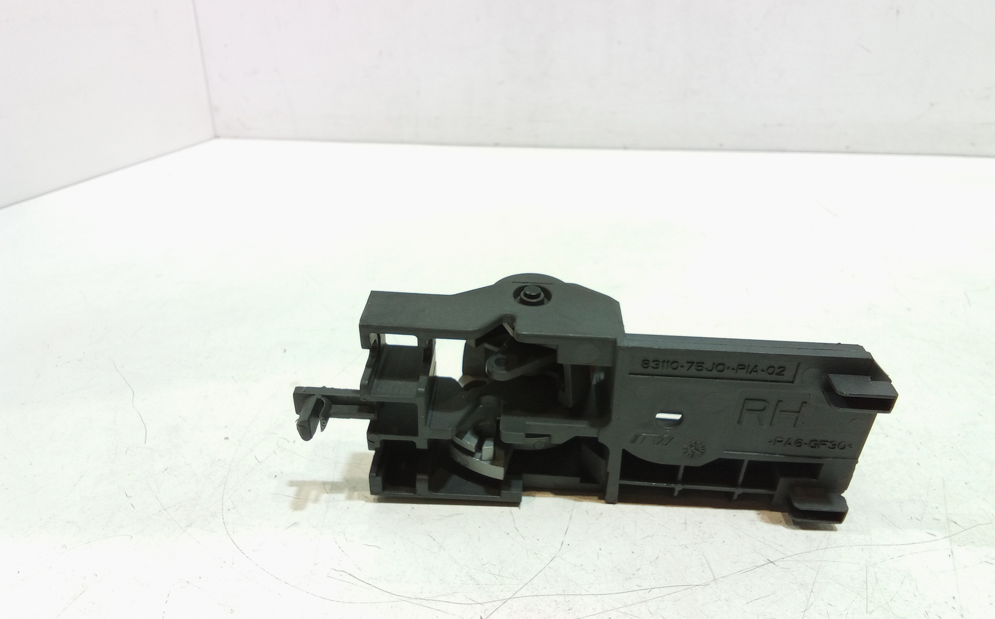 Maniglia interna Anteriore Destra per Suzuki Alto 3 Serie (2008 - In produzione)