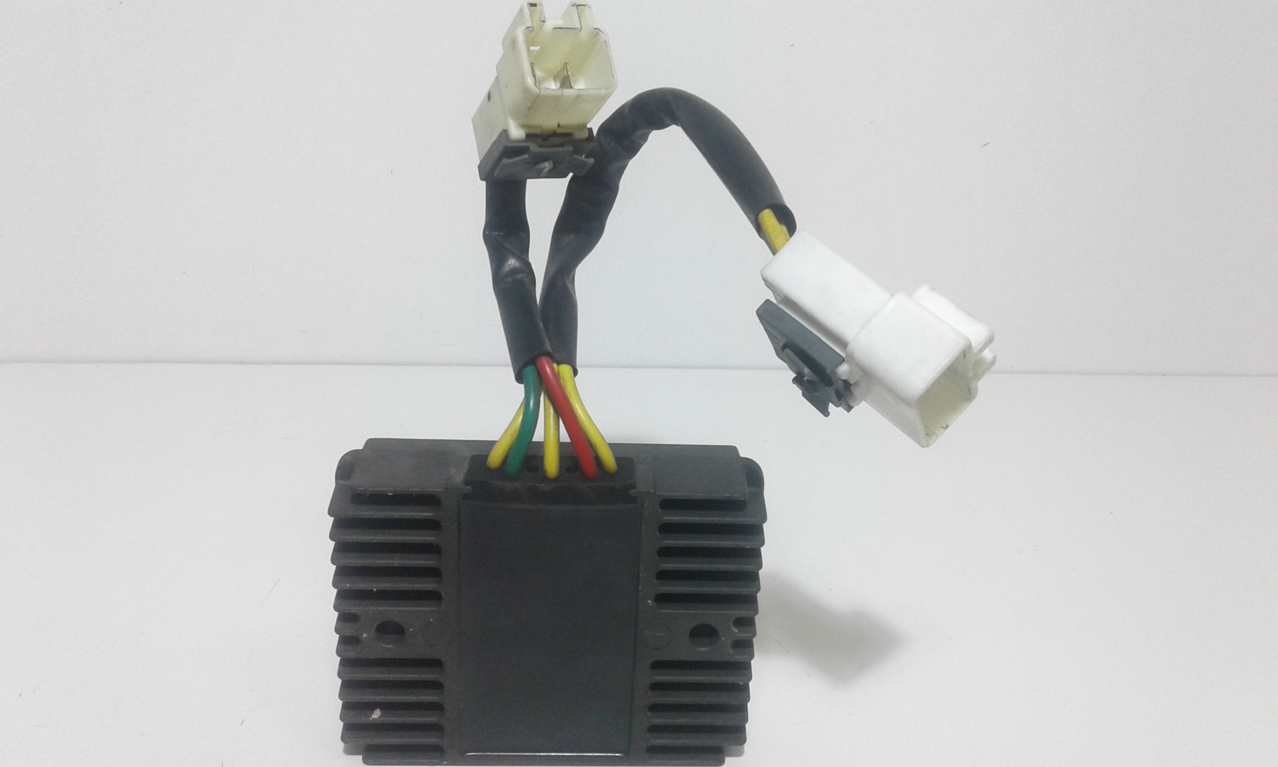 Regolatore di tensione PIAGGIO Beverly 300cc i.e.