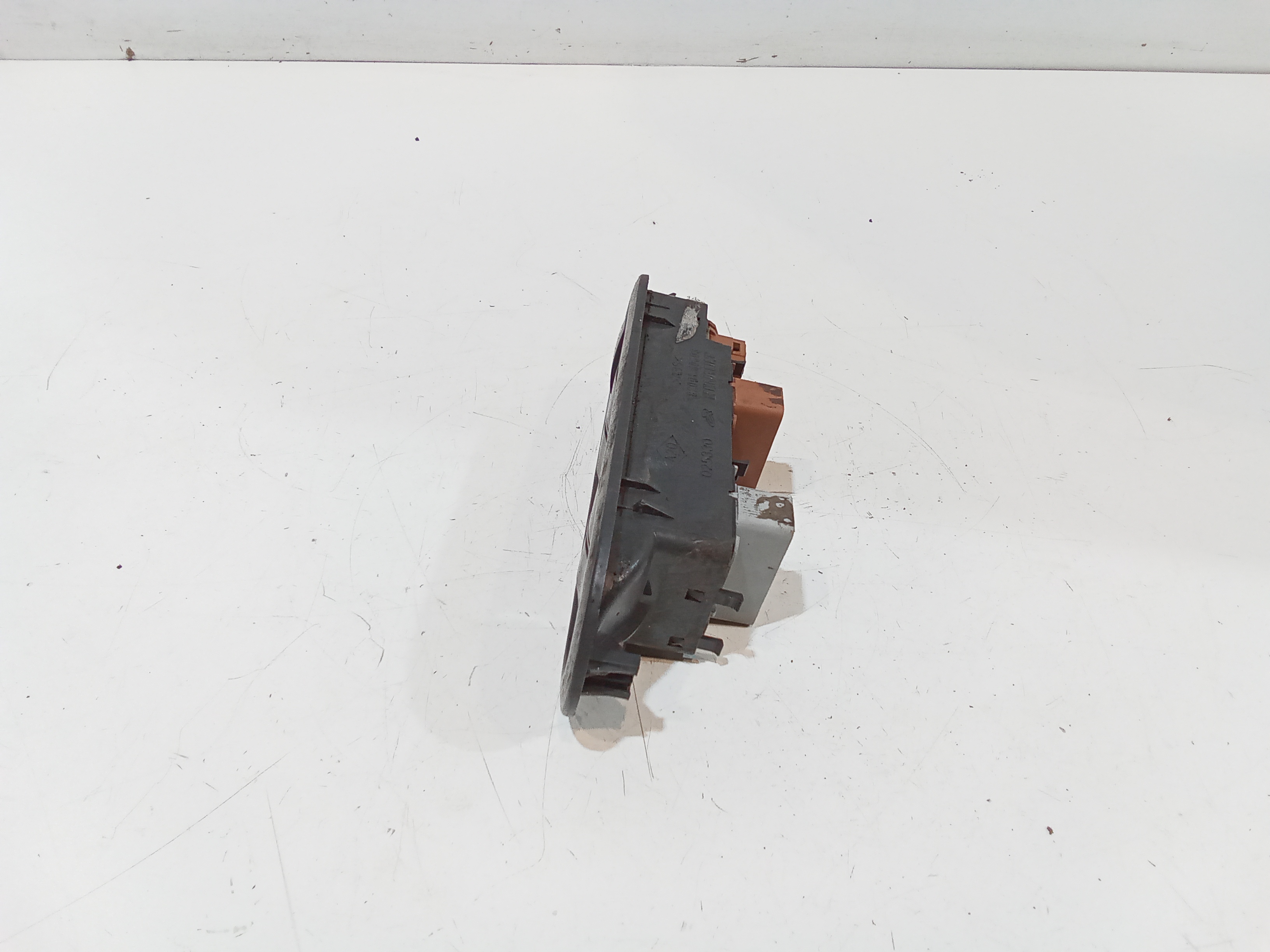 Pulsantiera anteriore sinistra Guida per Renault Megane Ll Serie (06>08) (2006 - 2008)