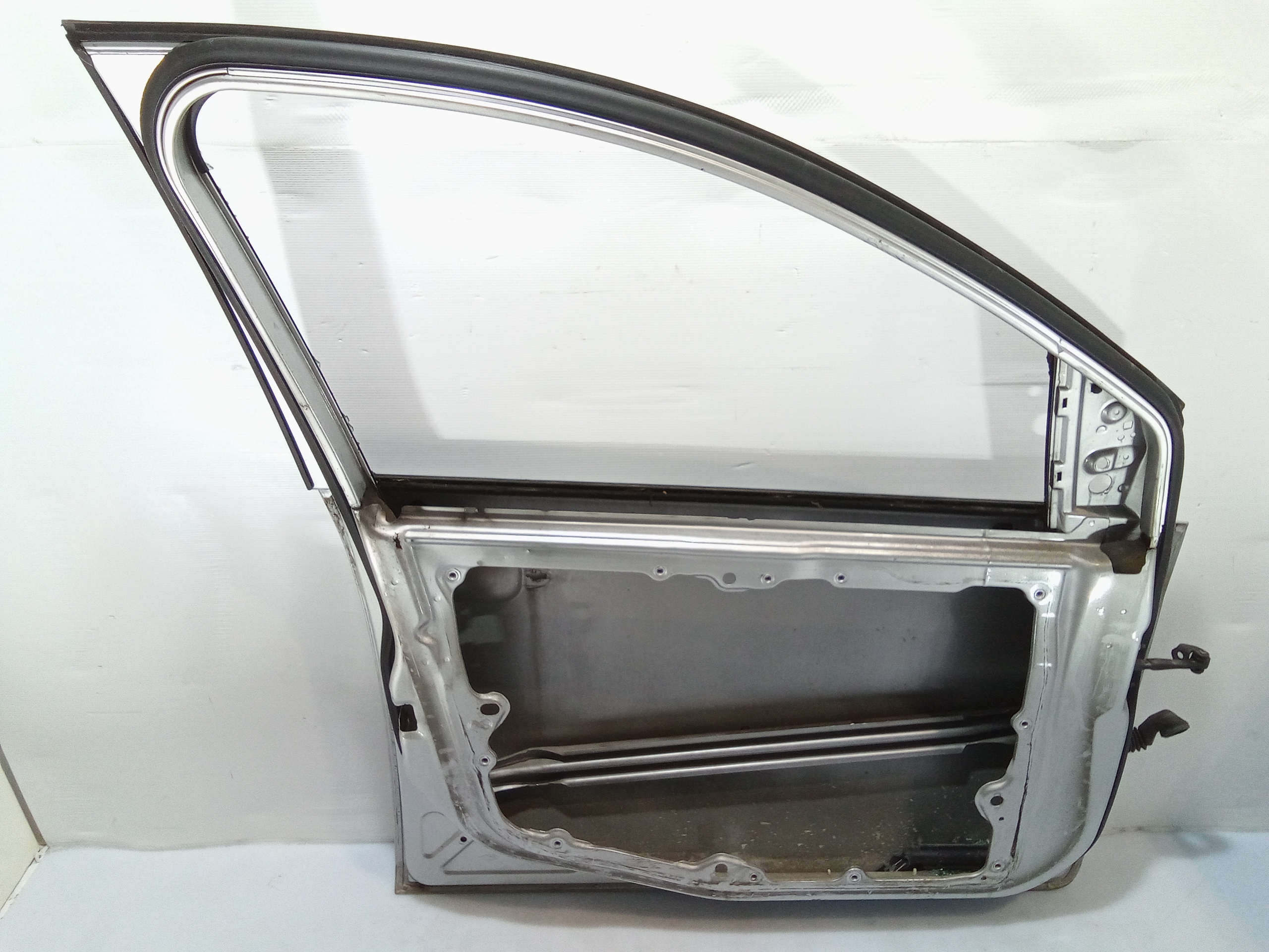 Portiera Anteriore Sinistra per Ford Fiesta 5 Serie (2005 - 2008)