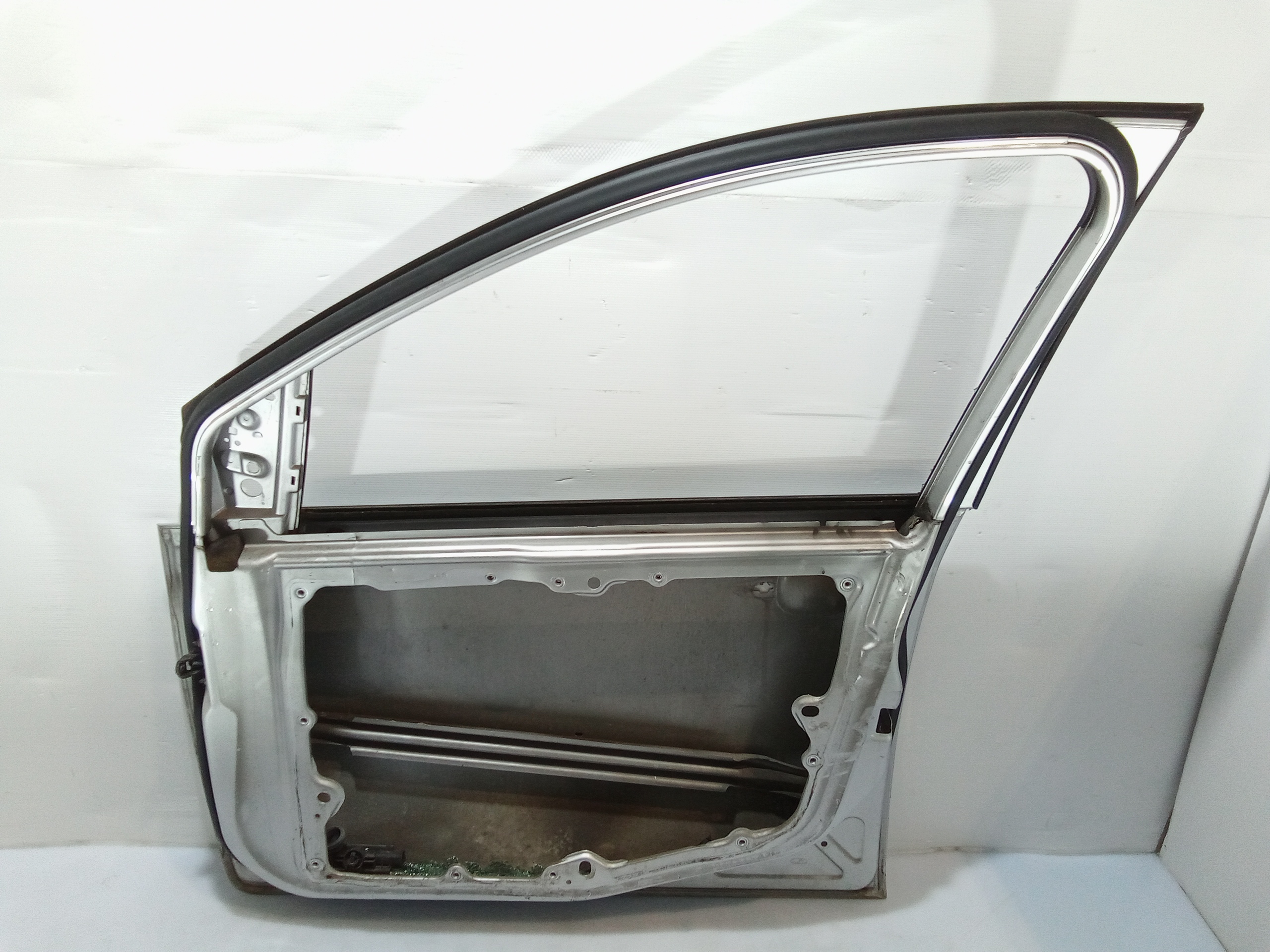 Portiera anteriore Destra per Ford Fiesta 5 Serie (2005 - 2008)