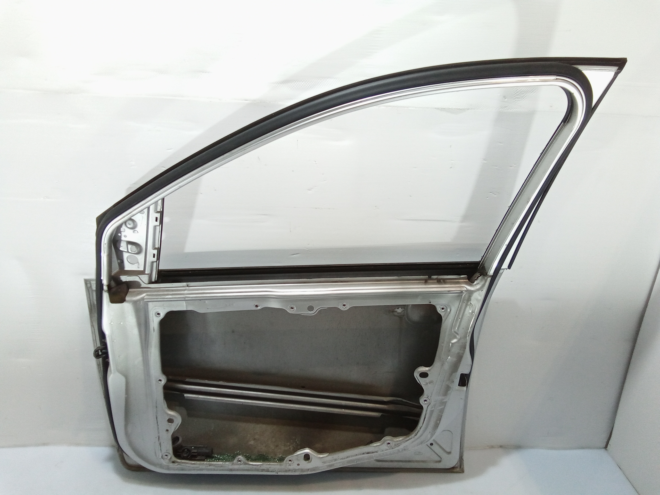 Portiera anteriore Destra per Ford Fiesta 5 Serie (2005 - 2008)