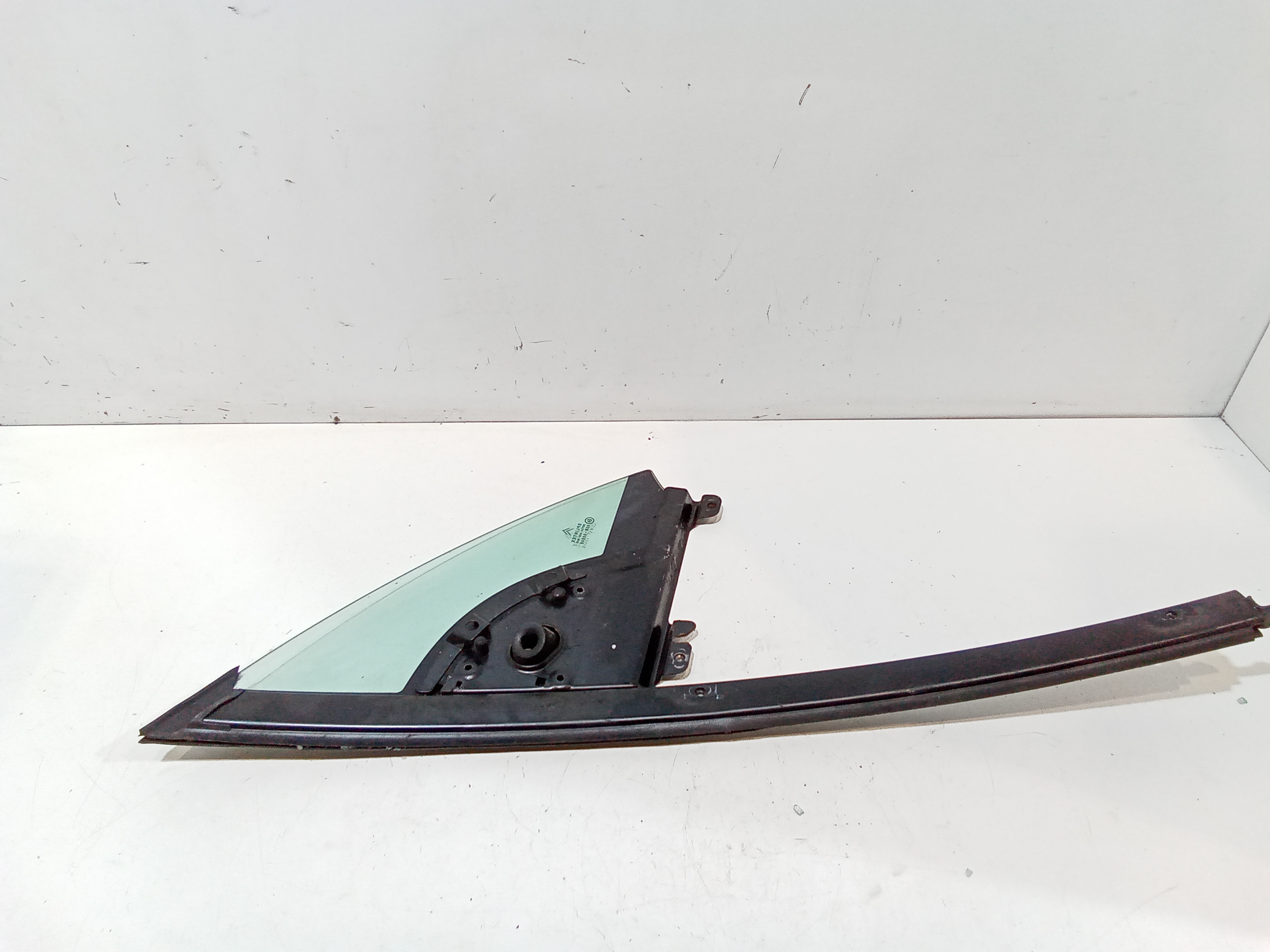 Deflettore ant SX per Citroen C3 Pluriel (2003 - In produzione)