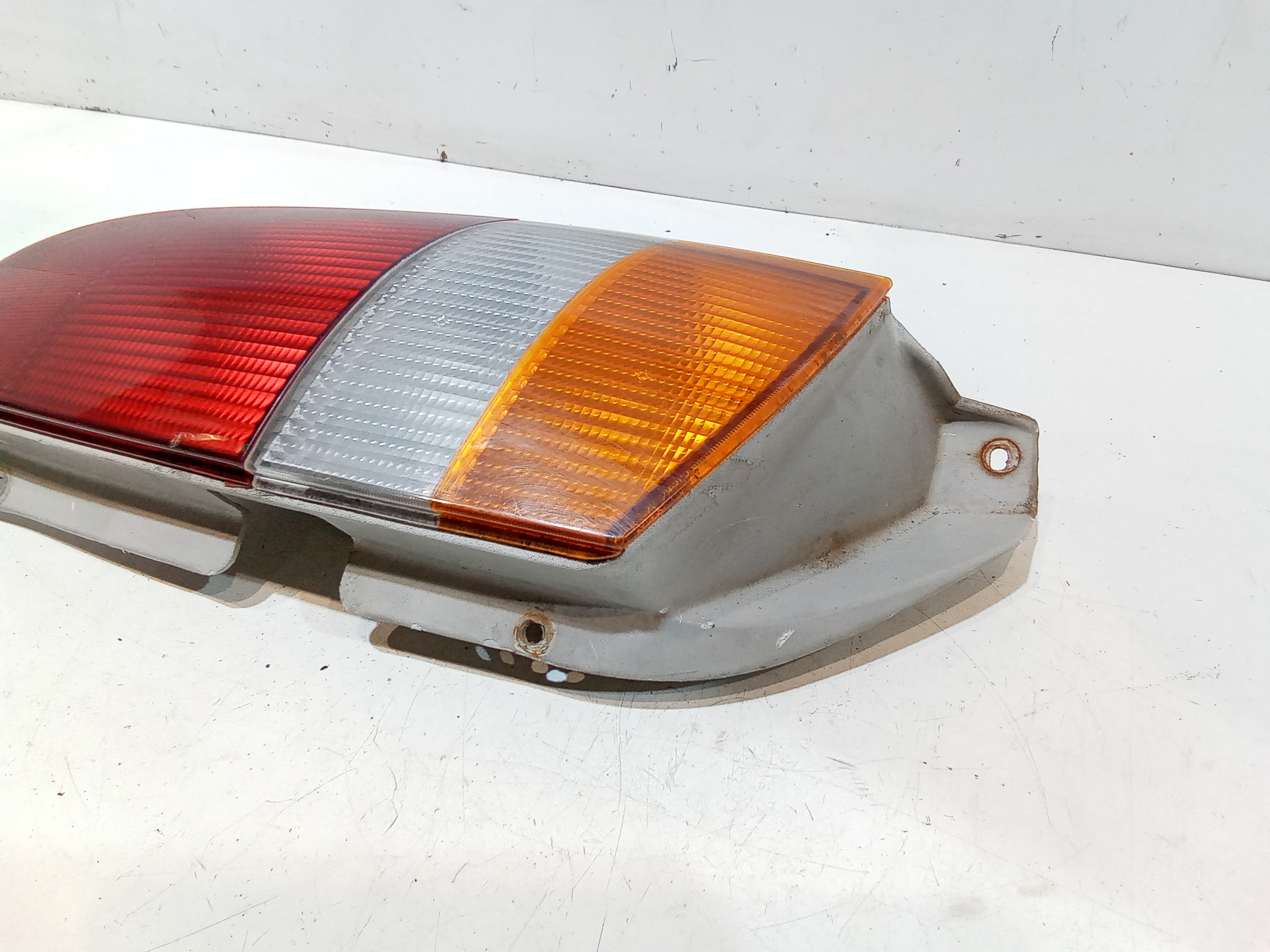 Stop fanale Posteriore sinistro lato Guida per Hyundai Atos Prime (1999 - 2003)