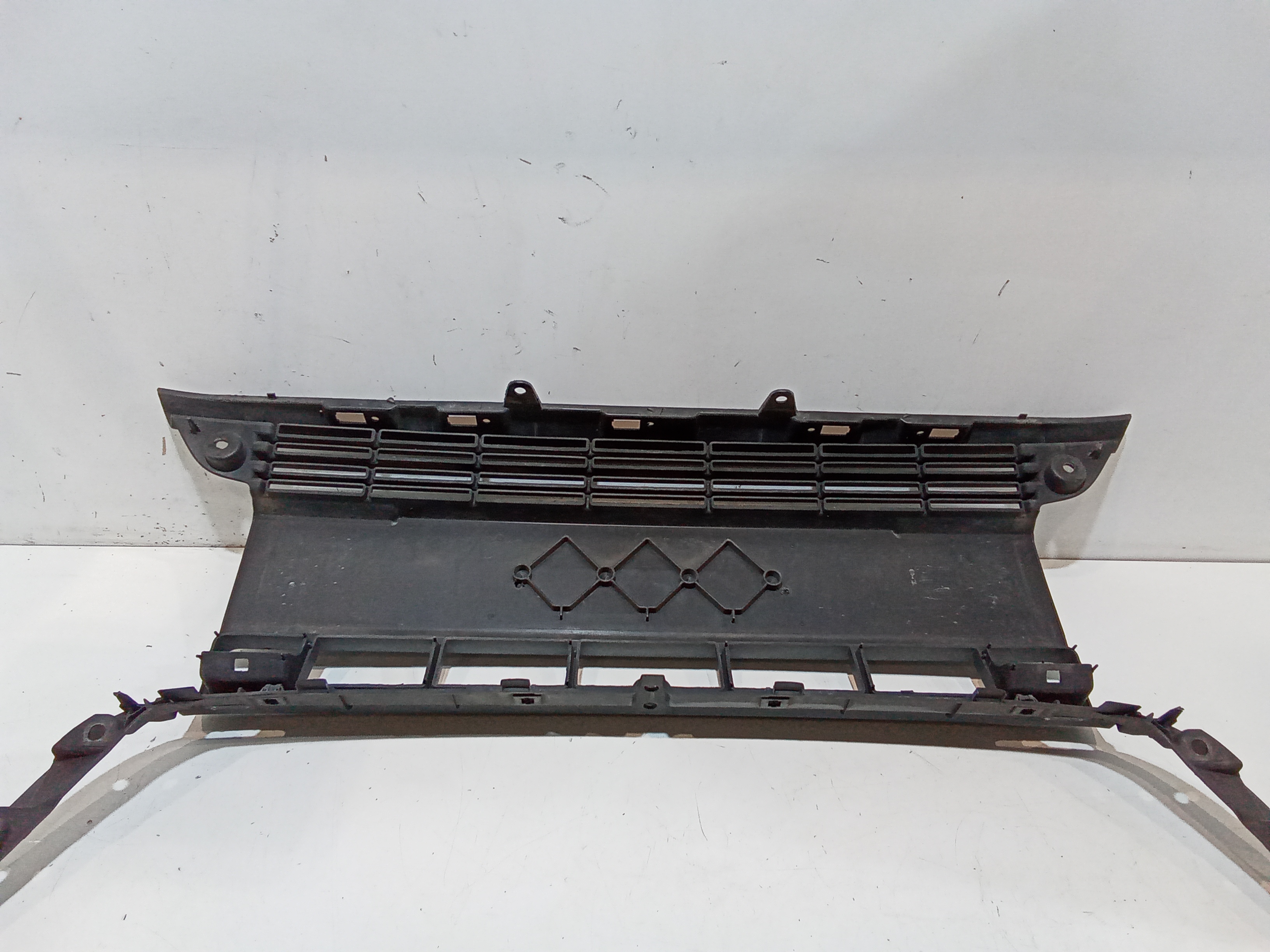 Paraurti anteriore centrale per Citroen Jumper 3 Serie (2006 - In produzione)