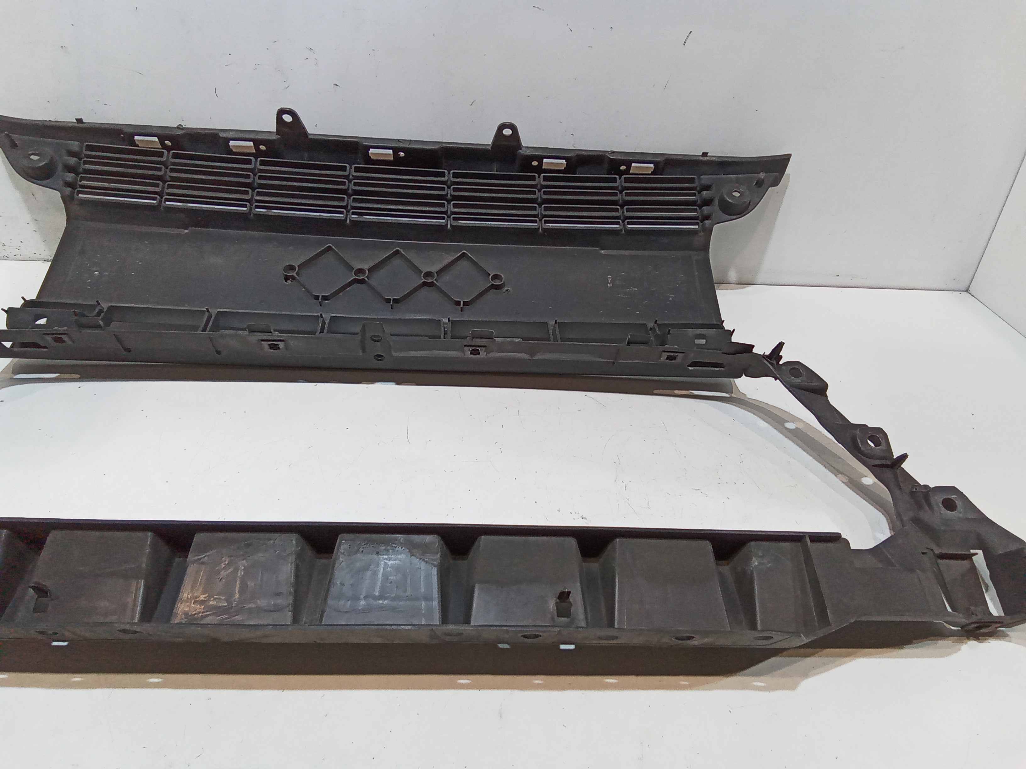 Paraurti anteriore centrale per Citroen Jumper 3 Serie (2006 - In produzione)