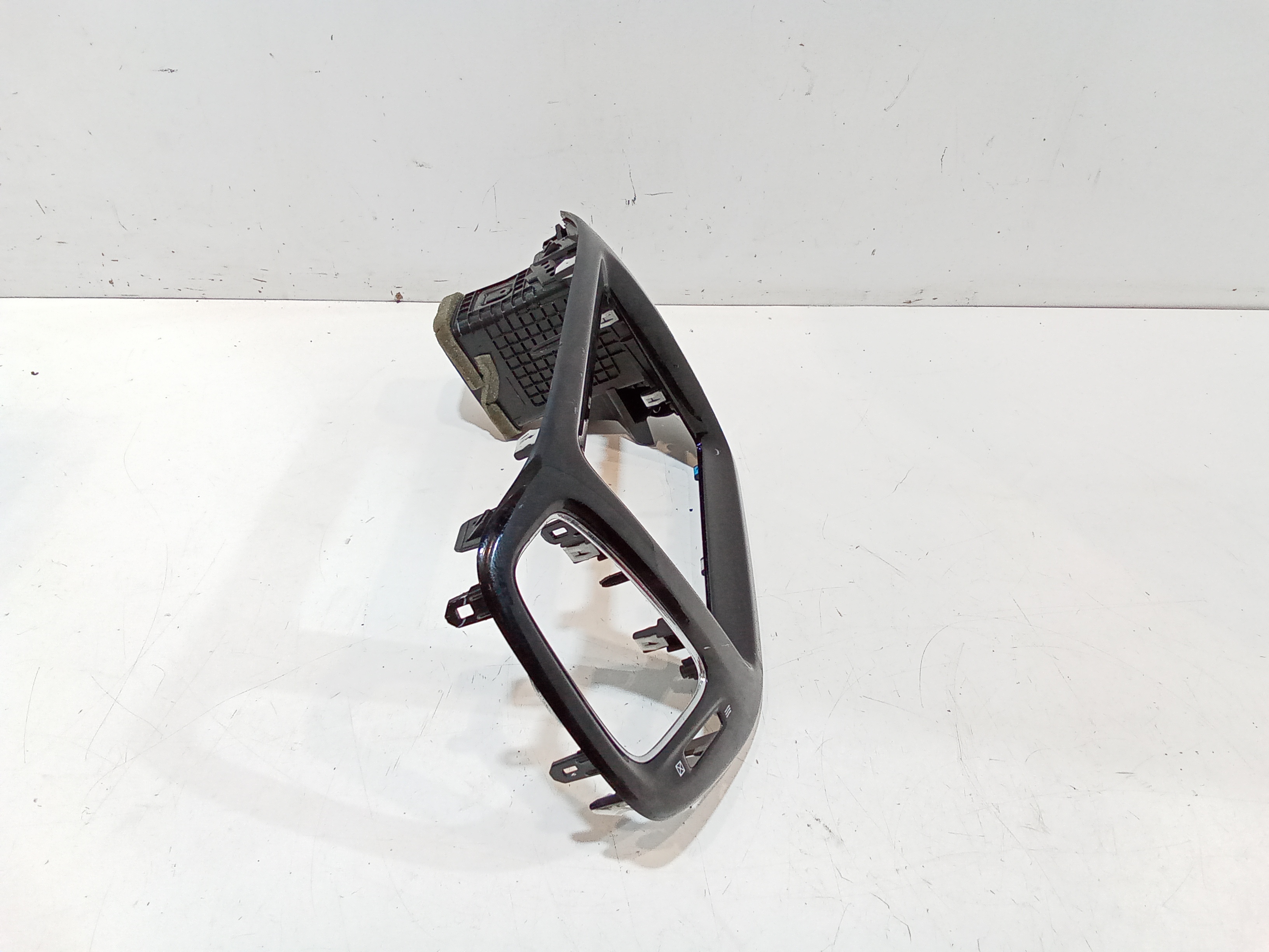 Modanatura Centrale Cruscotto per Jeep Compass Serie (16>) (2016 - In produzione)