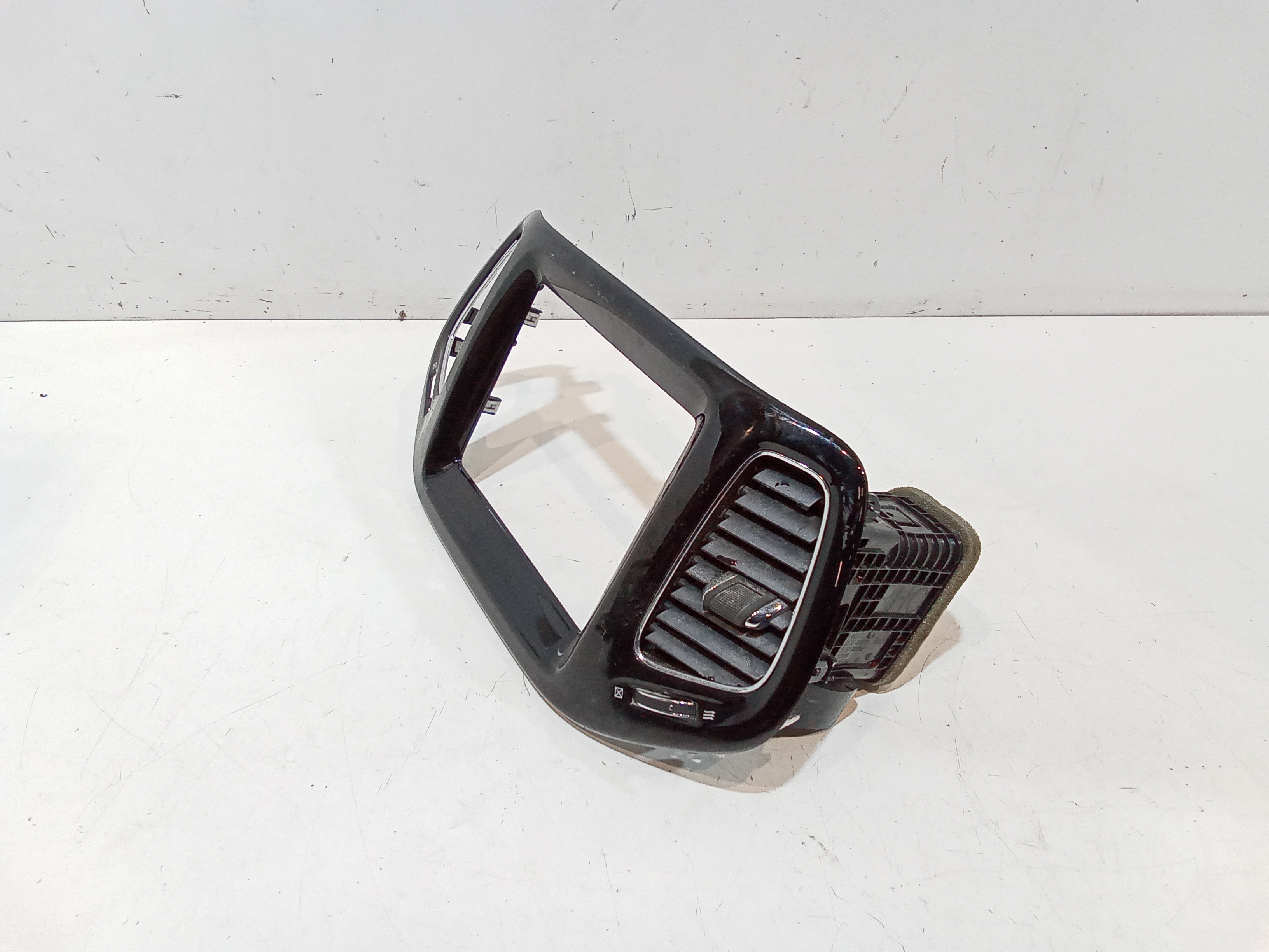 Modanatura Centrale Cruscotto per Jeep Compass Serie (16>) (2016 - In produzione)