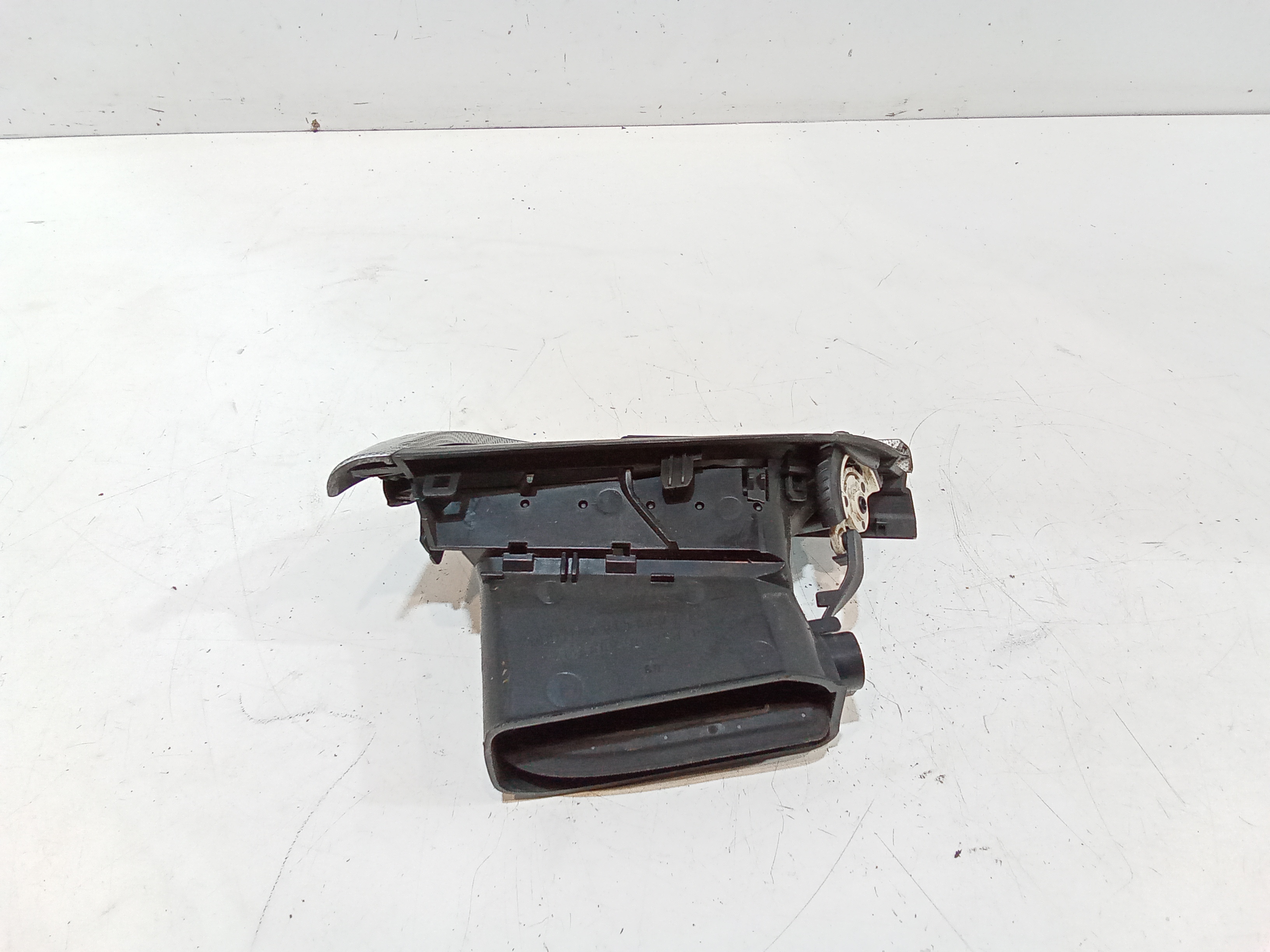 Bocchetta aria cruscotto lato passeggero per Peugeot 207 1 Serie (2006 - 2009)