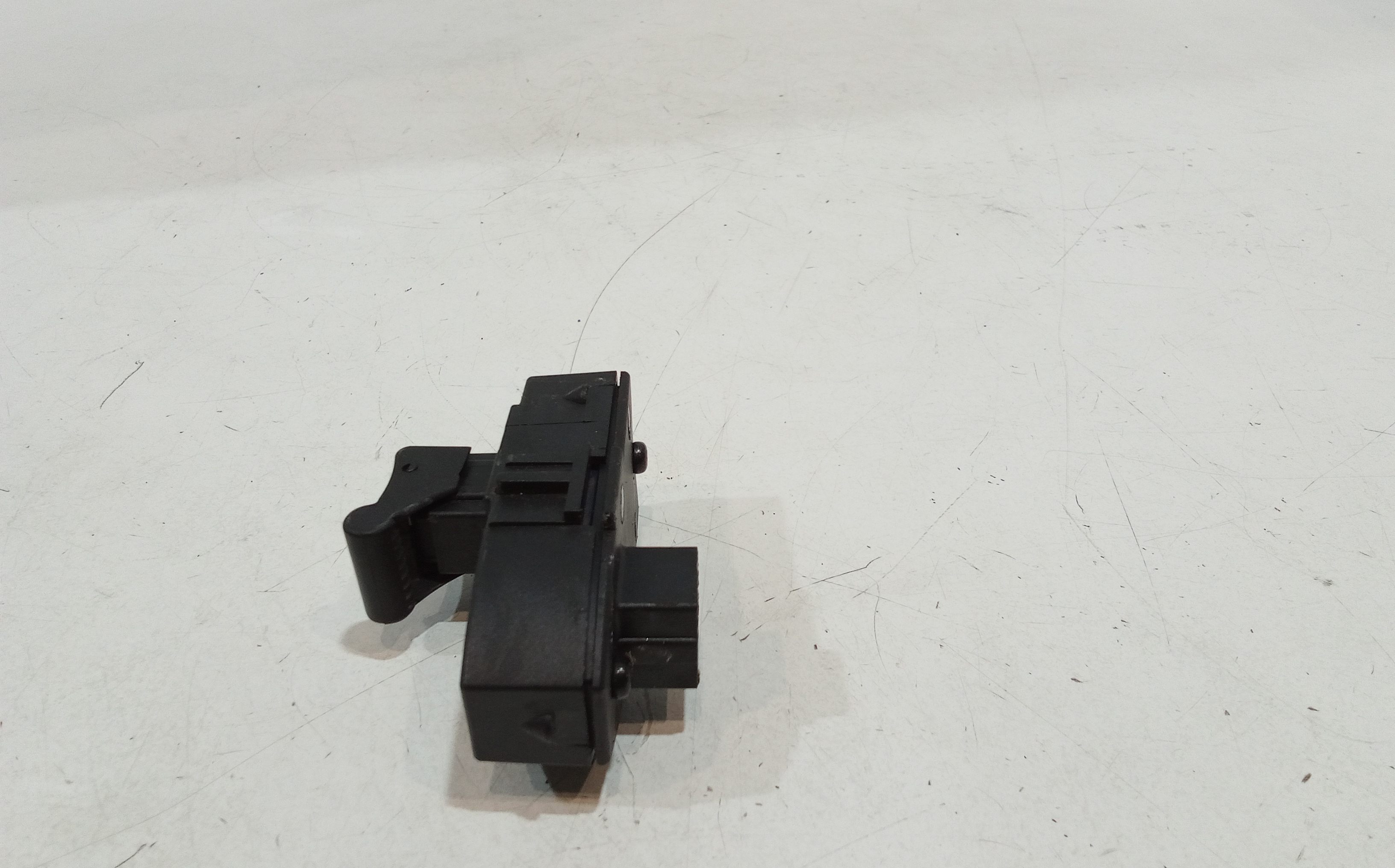 Pulsantiera Posteriore Destra per Alfa Romeo 159 Sportwagon Serie (05>11) (2005 - 2011)