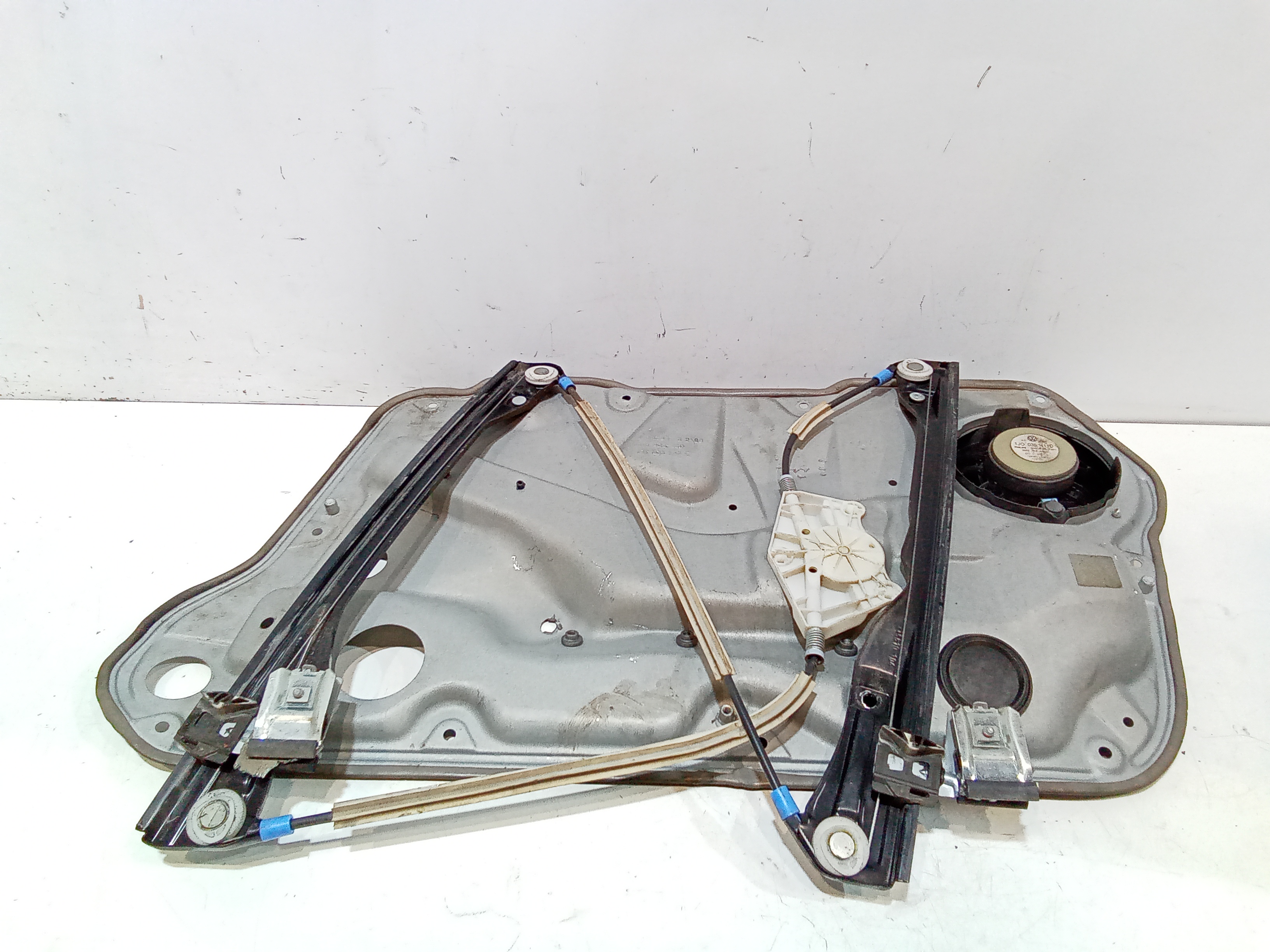 Cremagliera anteriore sinistra Guida per Volkswagen Golf 4 Berlina (97>03) (1997 - 2003)