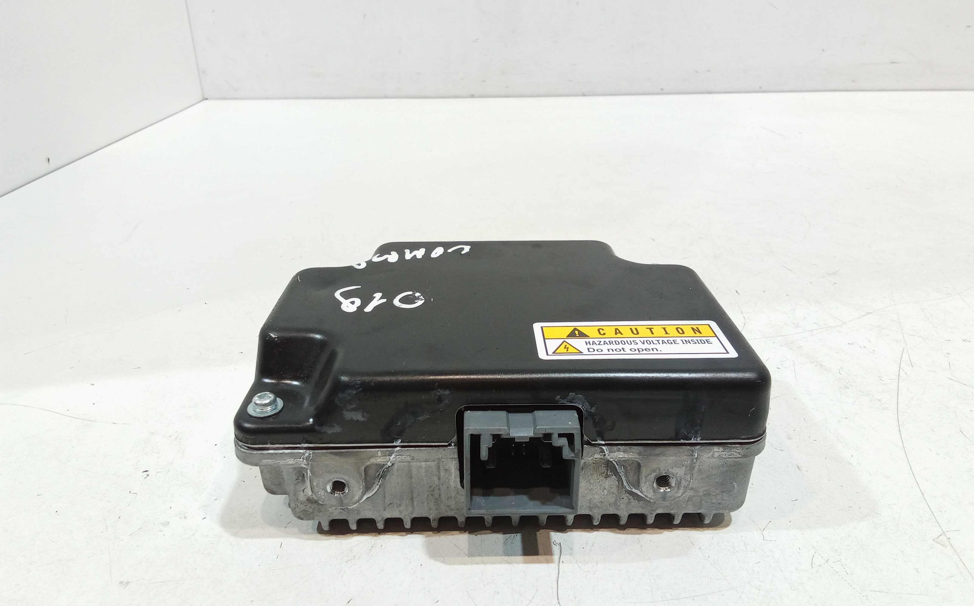 Presa di alimentazione ausiliaria (inverter) da 230 V per Jeep Compass Serie (16>) (2016 - In produzione)