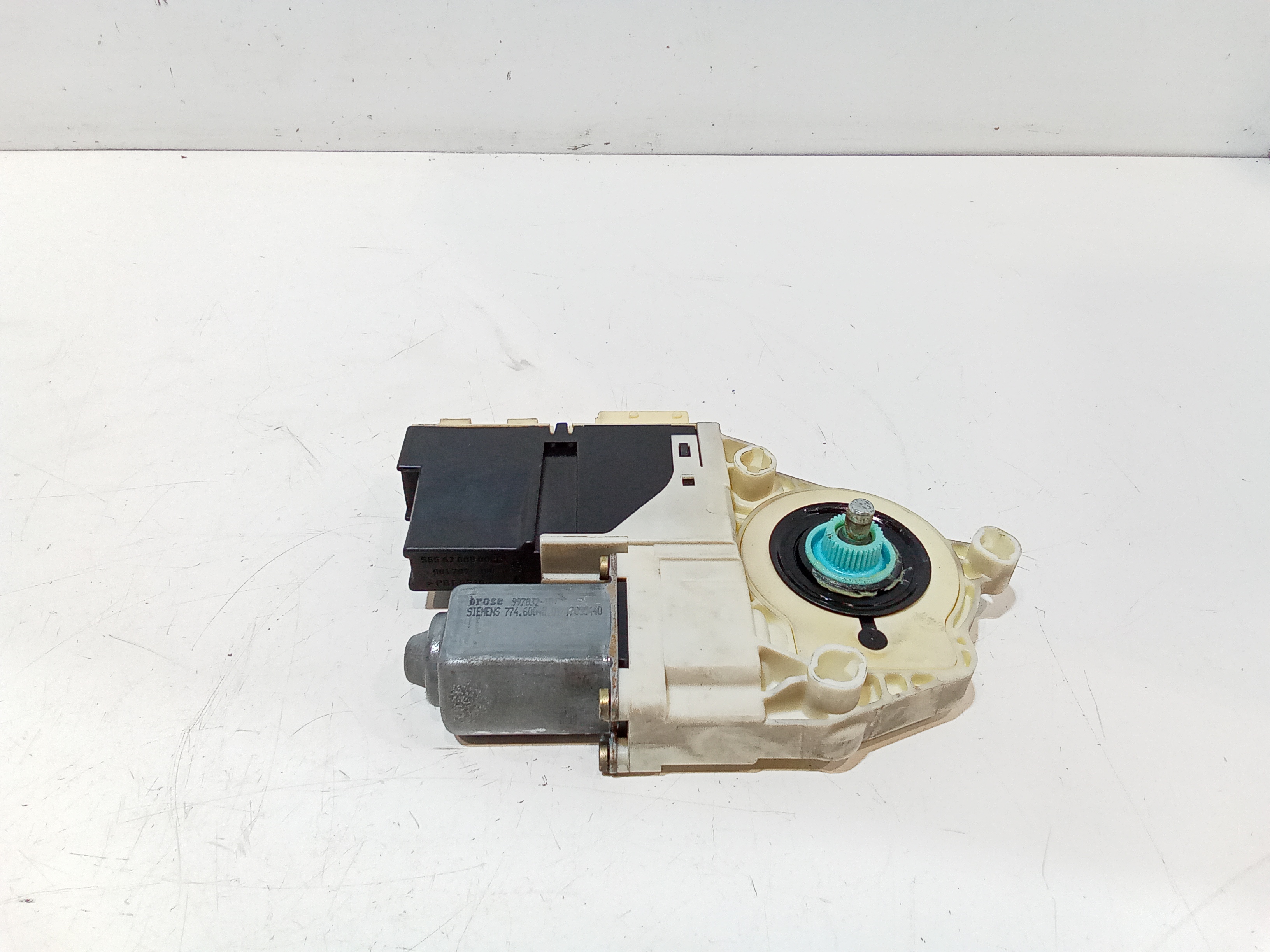 Motorino Alzavetro anteriore Sinistro per Peugeot 307 S. Wagon 2 Serie (2005 - In produzione)