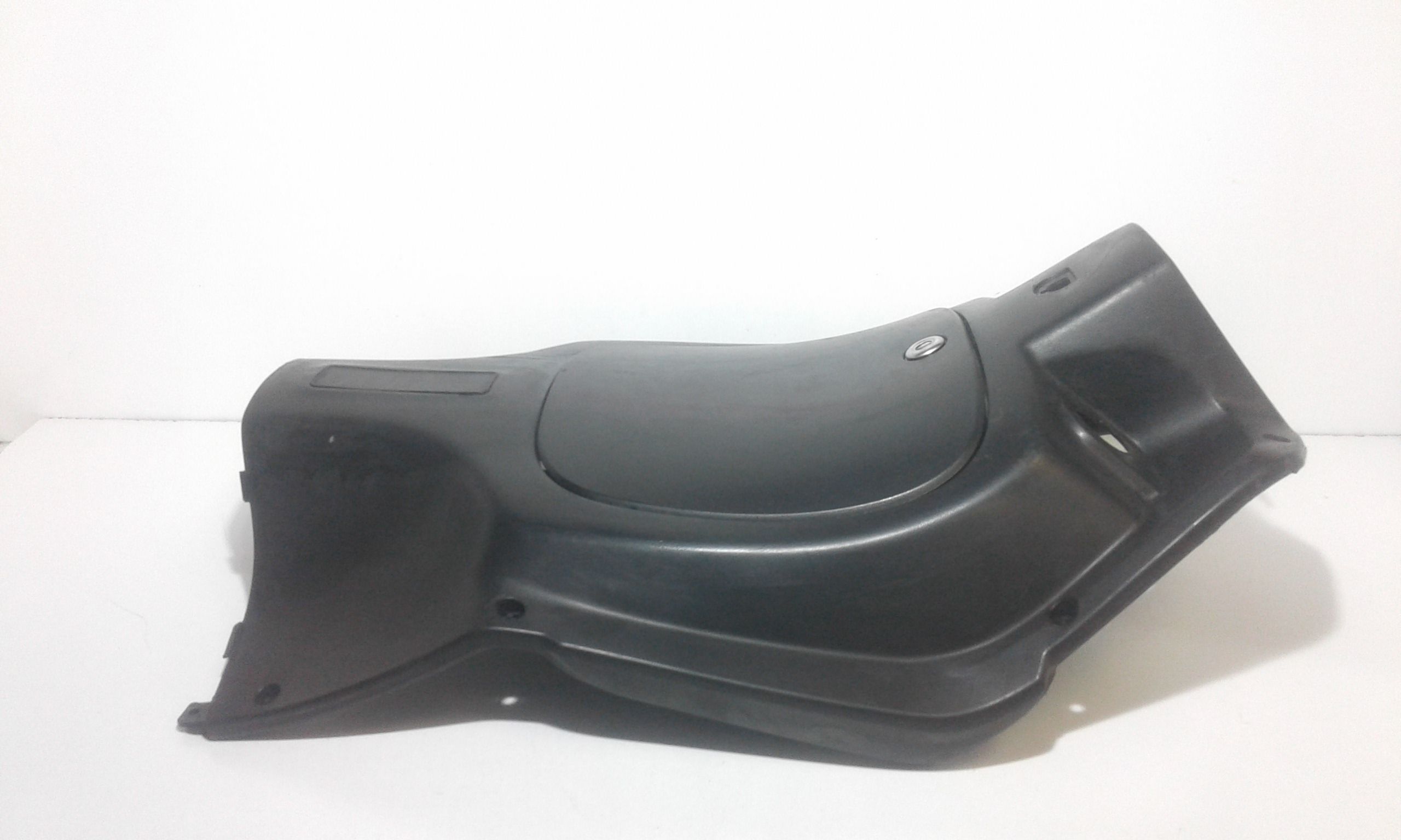 Retroscudo PEUGEOT Tweet 125cc