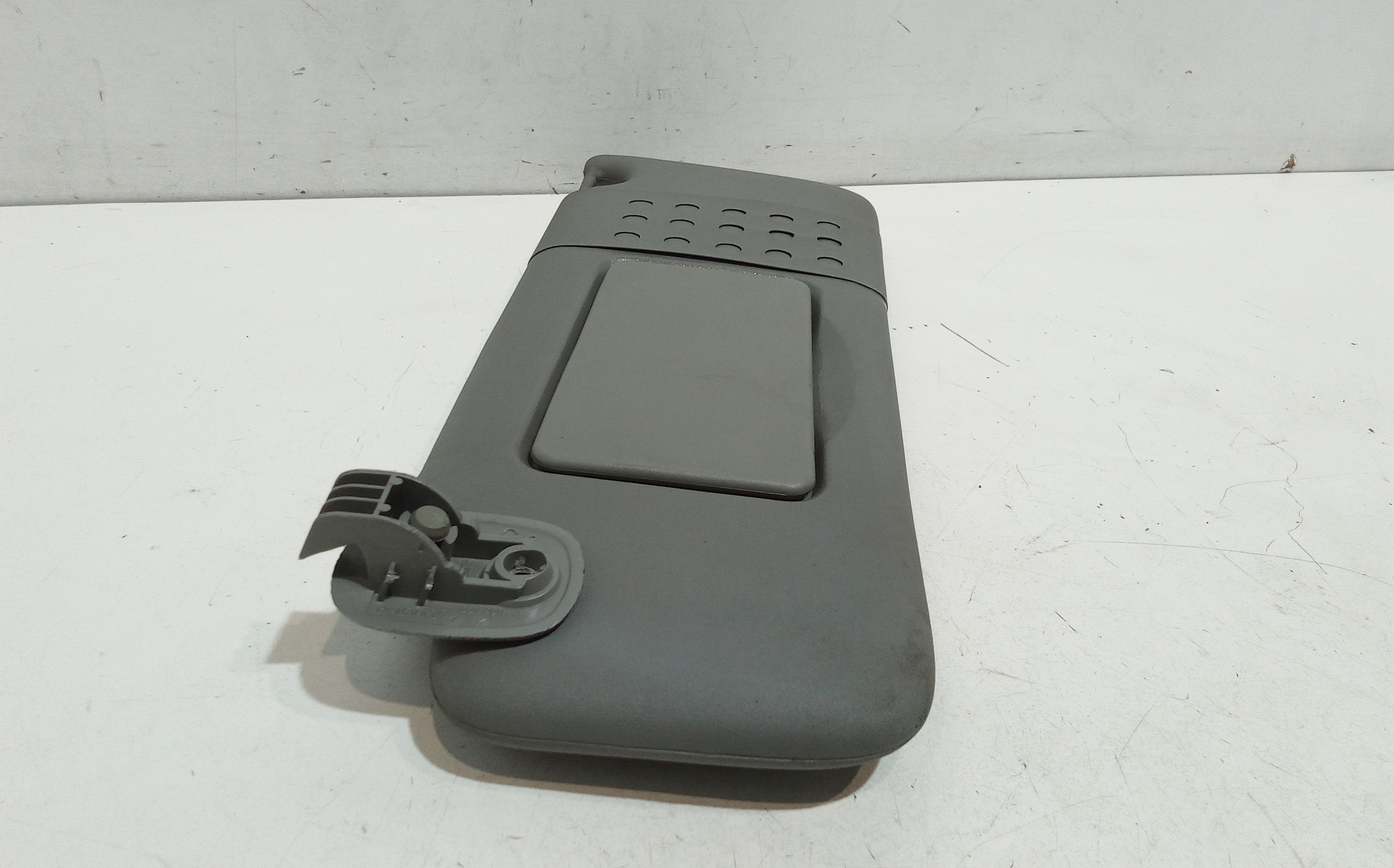 Parasole aletta anteriore Lato Guida per Renault Clio Serie (01>05) (2001 - 2005)