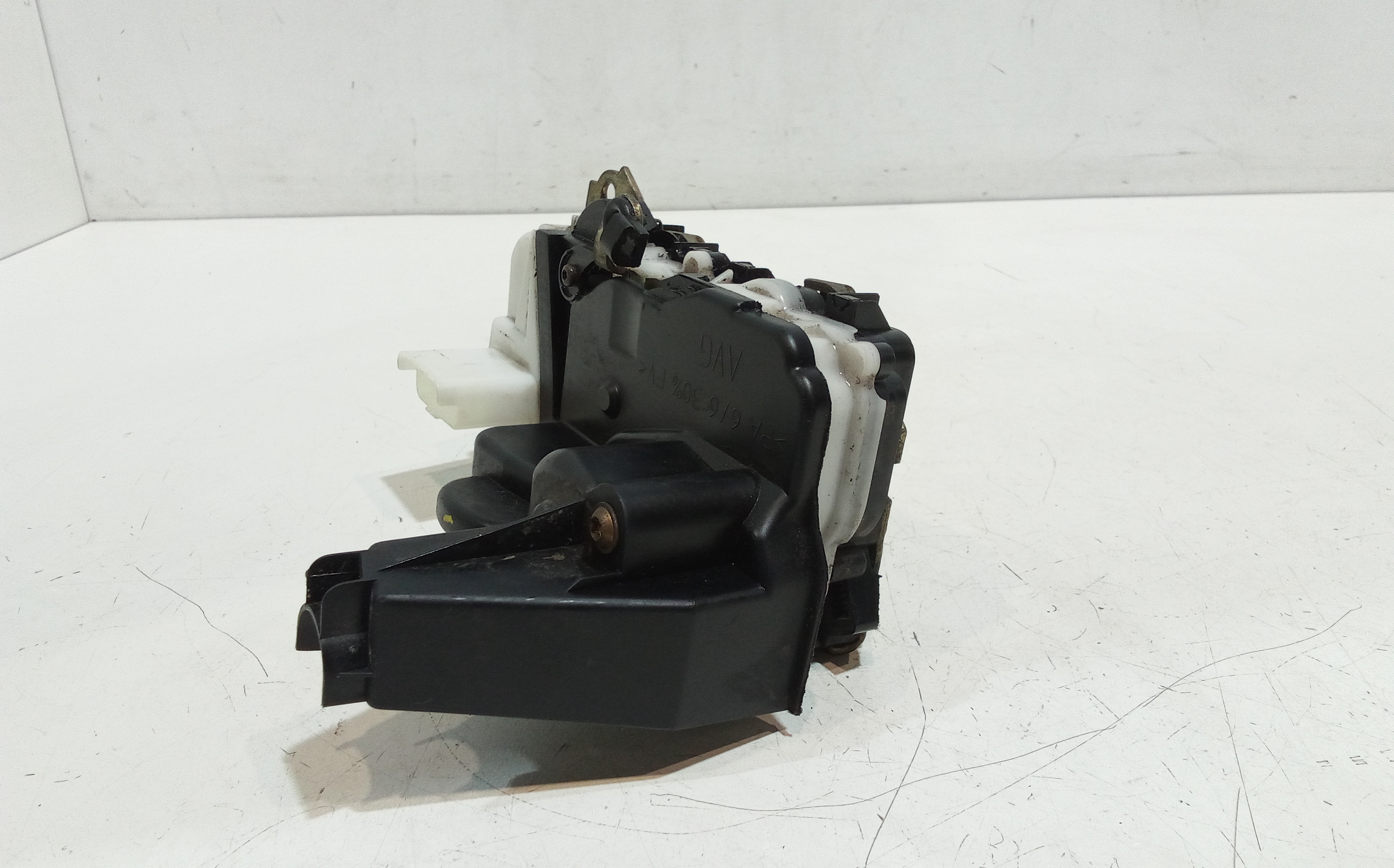 Serratura Anteriore Sinistra per Peugeot 307 Berlina 2 Serie (2005 - In produzione)